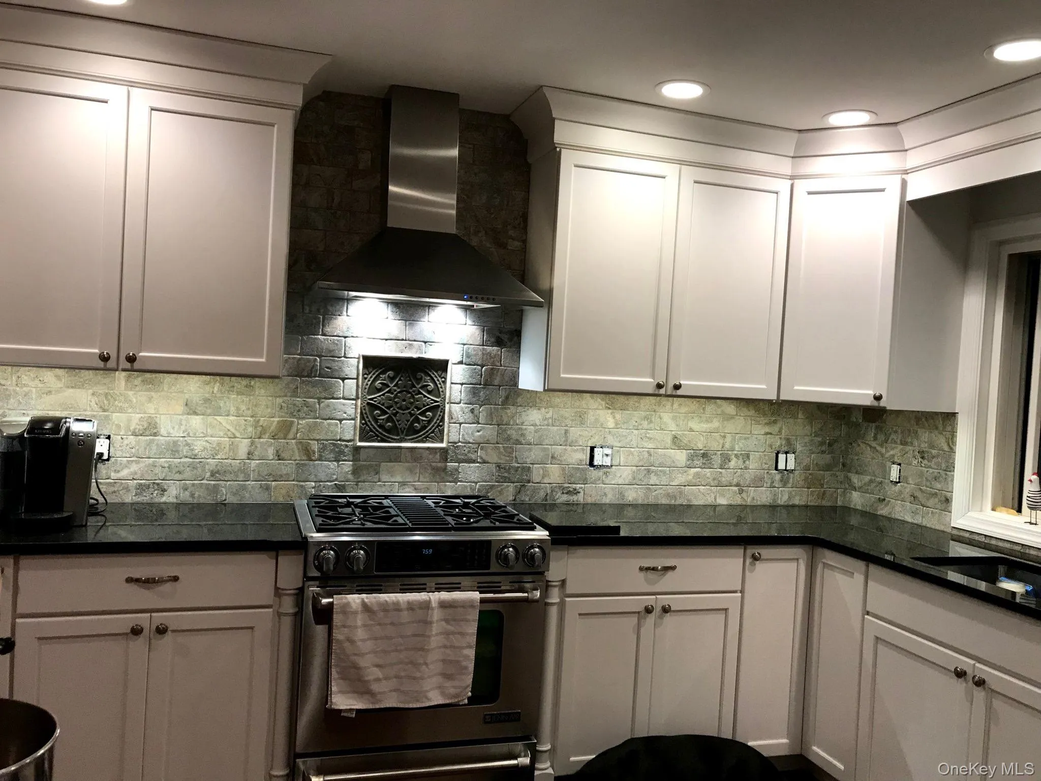 348 24th Street, Babylon, NY, 5 Bedrooms Bedrooms, 10 Rooms Rooms,1 BathroomBathrooms,Residential,For Rent,24th,0,1020106 348 24th Street, Babylon, NY, 5 Bedrooms Bedrooms, 10 Rooms Rooms,1 BathroomBathrooms,Residential,For Rent,24th,0,1020106