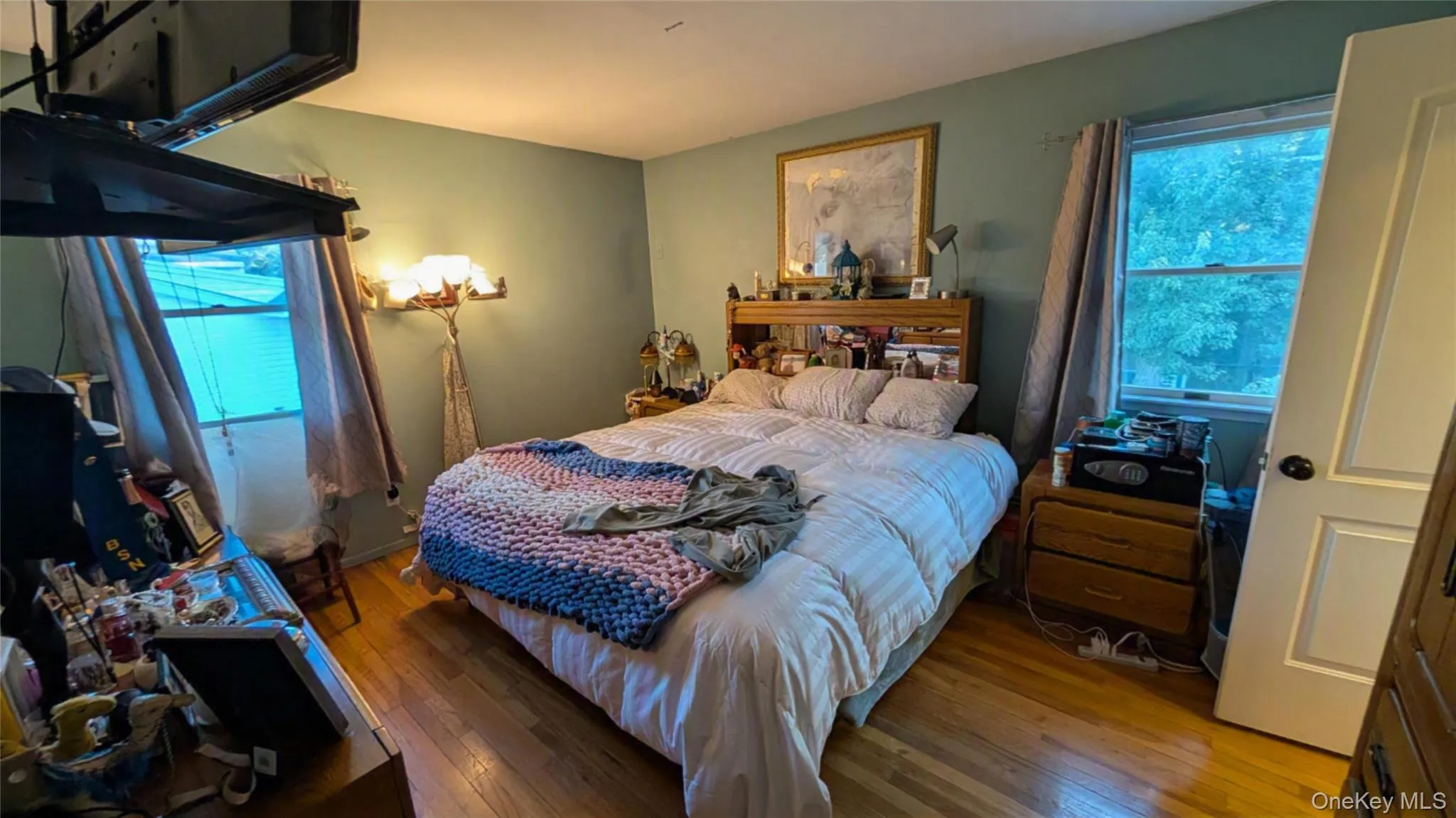 348 24th Street, Babylon, NY, 5 Bedrooms Bedrooms, 10 Rooms Rooms,1 BathroomBathrooms,Residential,For Rent,24th,0,1020106 348 24th Street, Babylon, NY, 5 Bedrooms Bedrooms, 10 Rooms Rooms,1 BathroomBathrooms,Residential,For Rent,24th,0,1020106