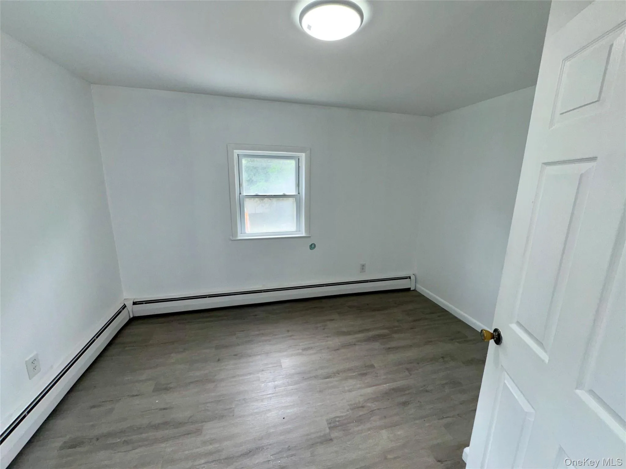 431 Violet Avenue, Hyde Park, NY, 3 Bedrooms Bedrooms, 10 Rooms Rooms,2 BathroomsBathrooms,Residential,For Rent,Violet,0,1020109 431 Violet Avenue, Hyde Park, NY, 3 Bedrooms Bedrooms, 10 Rooms Rooms,2 BathroomsBathrooms,Residential,For Rent,Violet,0,1020109
