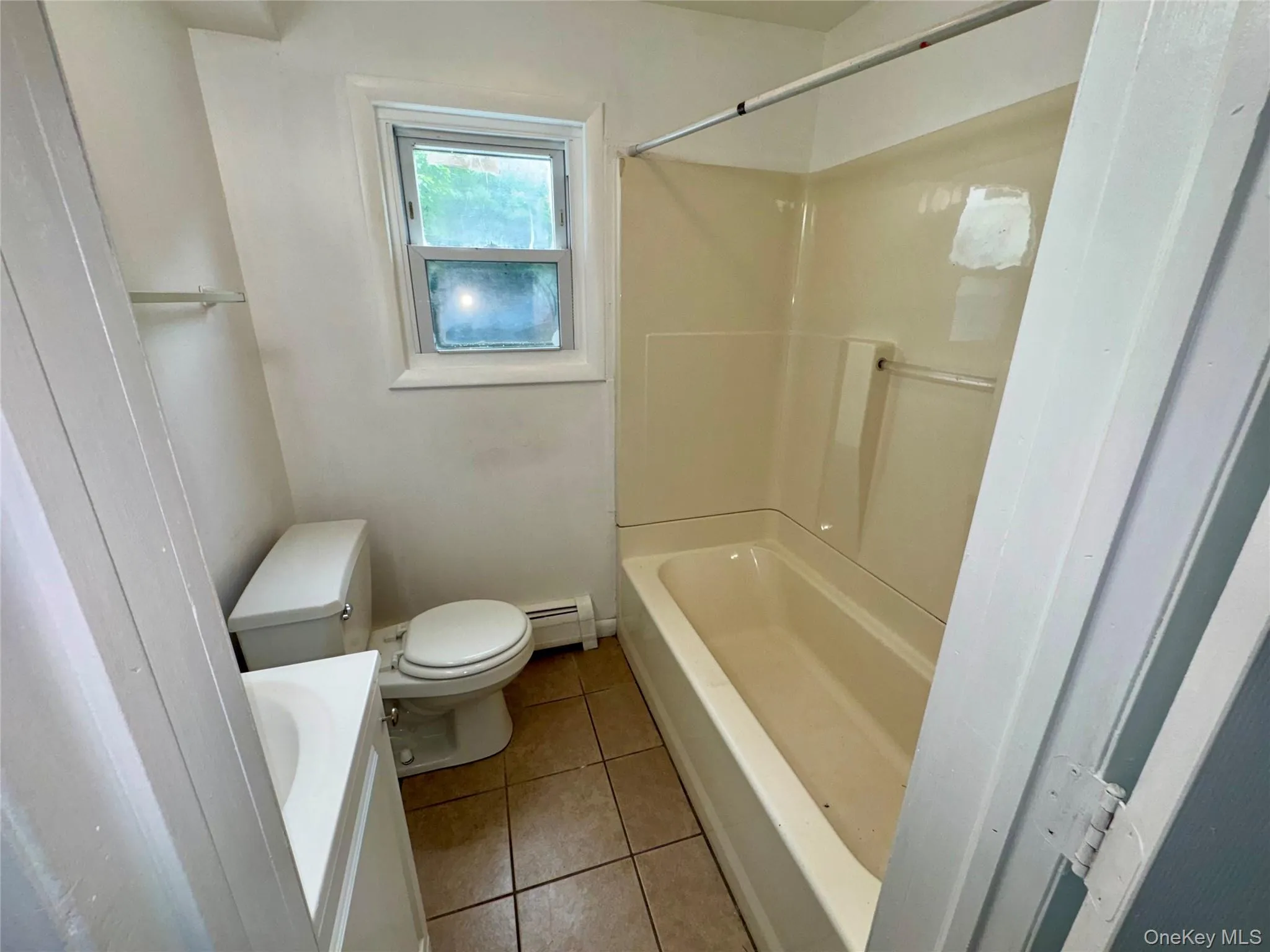 431 Violet Avenue, Hyde Park, NY, 3 Bedrooms Bedrooms, 10 Rooms Rooms,2 BathroomsBathrooms,Residential,For Rent,Violet,0,1020109 431 Violet Avenue, Hyde Park, NY, 3 Bedrooms Bedrooms, 10 Rooms Rooms,2 BathroomsBathrooms,Residential,For Rent,Violet,0,1020109
