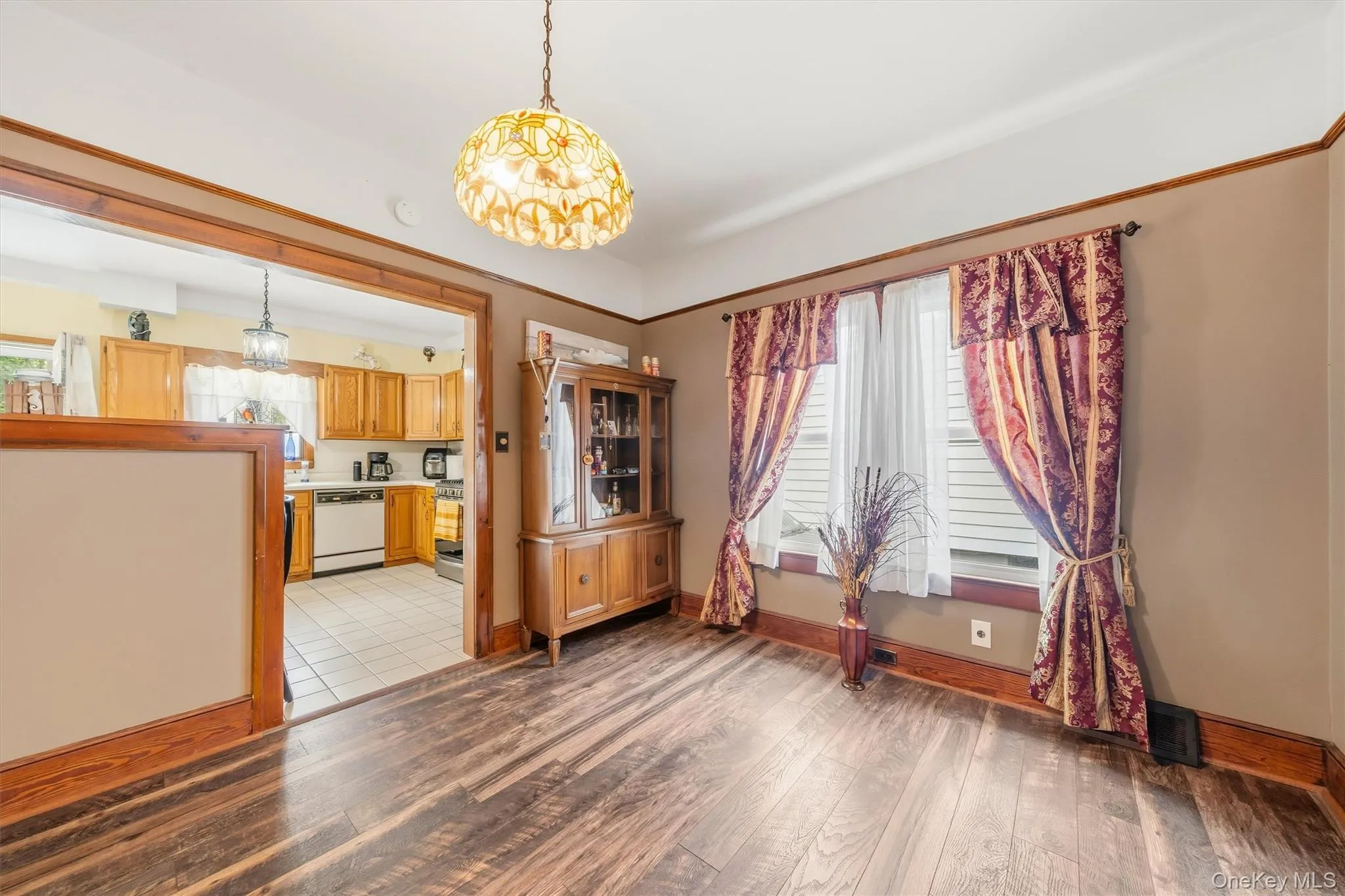92 Beattie Avenue, Middletown, NY, 2 Bedrooms Bedrooms, 6 Rooms Rooms,1 BathroomBathrooms,Residential,For Rent,Beattie,0,1020112 92 Beattie Avenue, Middletown, NY, 2 Bedrooms Bedrooms, 6 Rooms Rooms,1 BathroomBathrooms,Residential,For Rent,Beattie,0,1020112