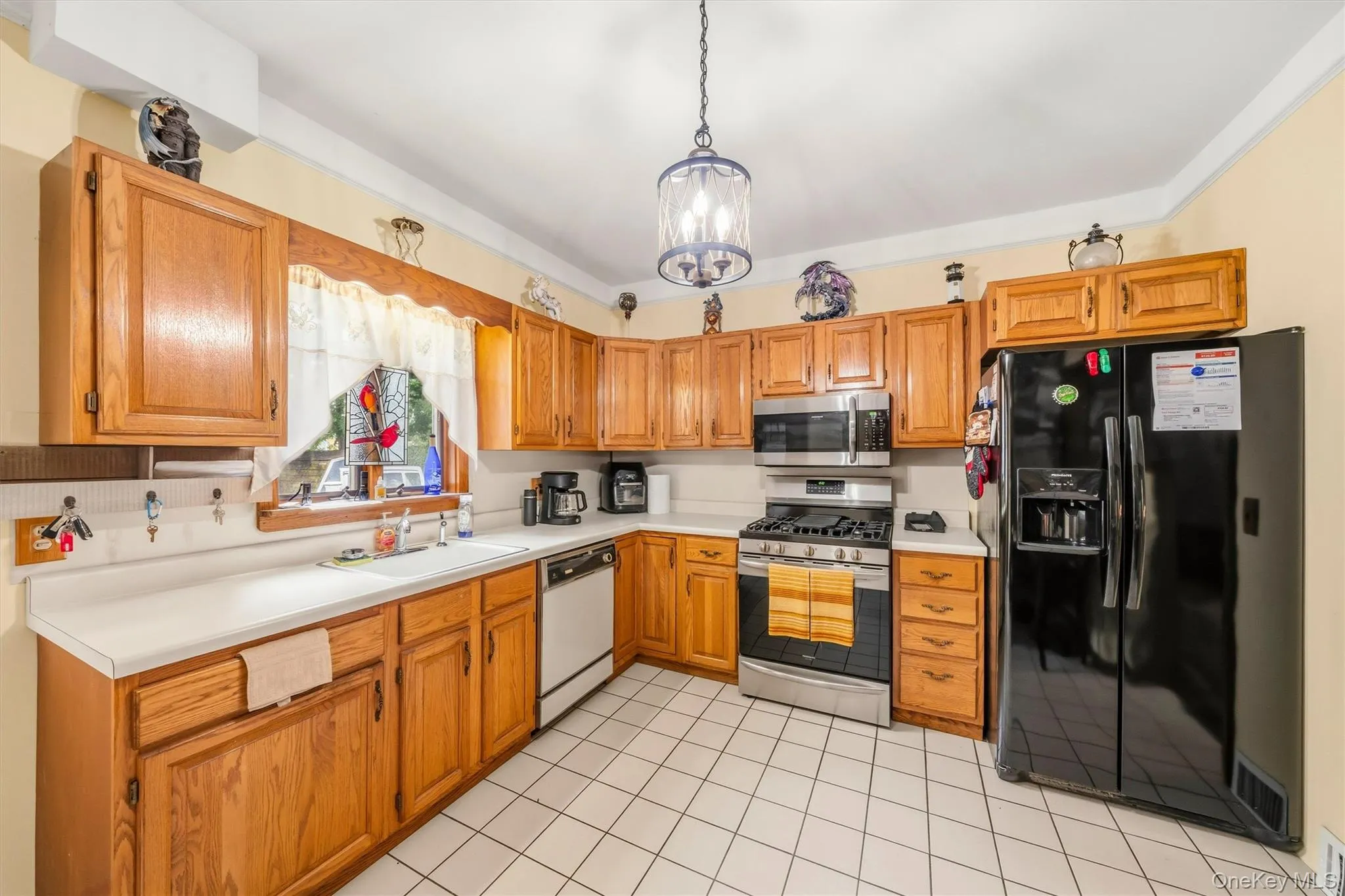 92 Beattie Avenue, Middletown, NY, 2 Bedrooms Bedrooms, 6 Rooms Rooms,1 BathroomBathrooms,Residential,For Rent,Beattie,0,1020112 92 Beattie Avenue, Middletown, NY, 2 Bedrooms Bedrooms, 6 Rooms Rooms,1 BathroomBathrooms,Residential,For Rent,Beattie,0,1020112