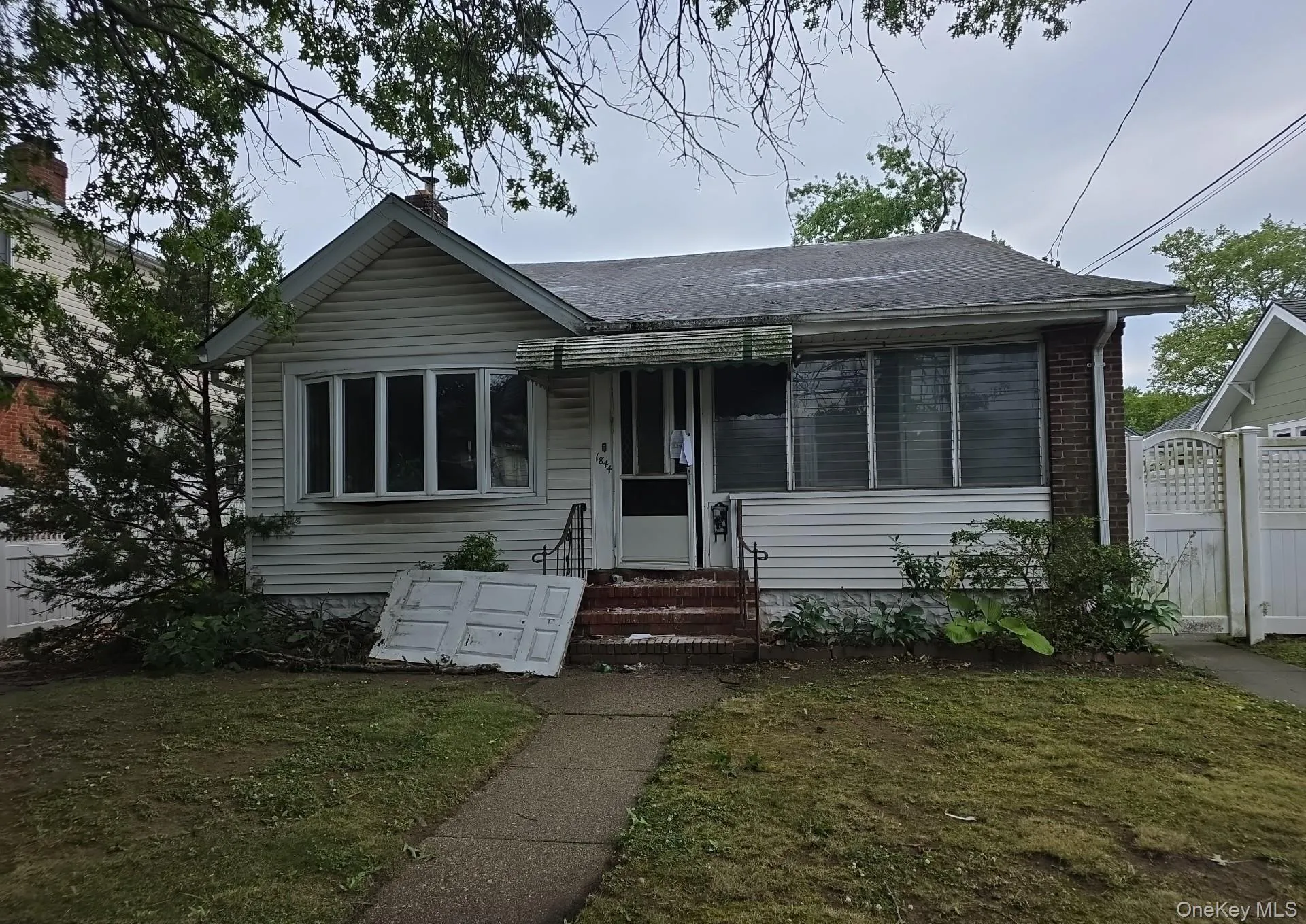 1844 Browning Street, Hempstead, NY, 3 Bedrooms Bedrooms, 6 Rooms Rooms,1 BathroomBathrooms,Residential,For Rent,Browning,0,1020115 1844 Browning Street, Hempstead, NY, 3 Bedrooms Bedrooms, 6 Rooms Rooms,1 BathroomBathrooms,Residential,For Rent,Browning,0,1020115
