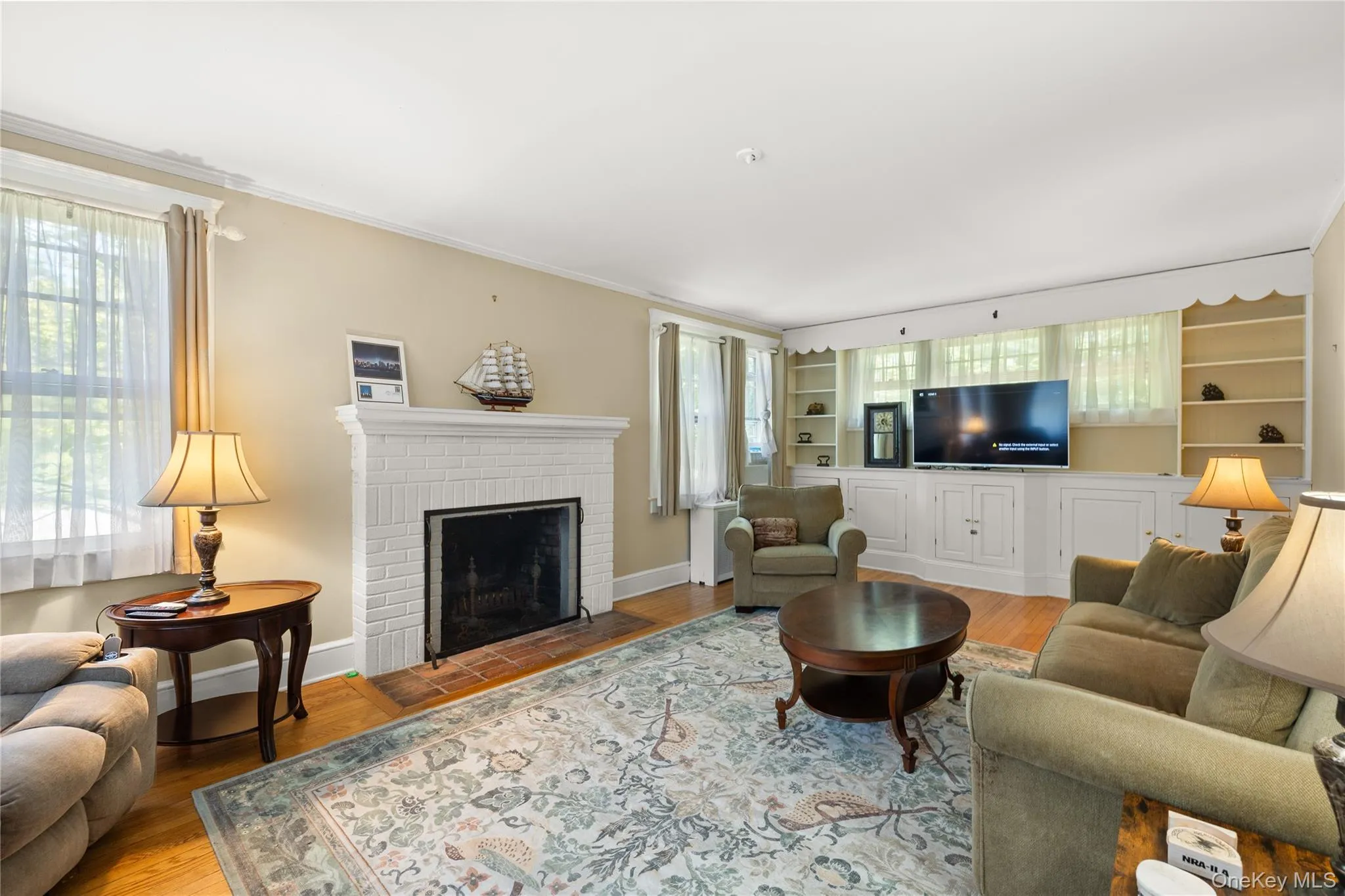 1 Lakeview Avenue, Islip, NY, 5 Bedrooms Bedrooms, 9 Rooms Rooms,3 BathroomsBathrooms,Residential,For Rent,Lakeview,0,1020121 1 Lakeview Avenue, Islip, NY, 5 Bedrooms Bedrooms, 9 Rooms Rooms,3 BathroomsBathrooms,Residential,For Rent,Lakeview,0,1020121