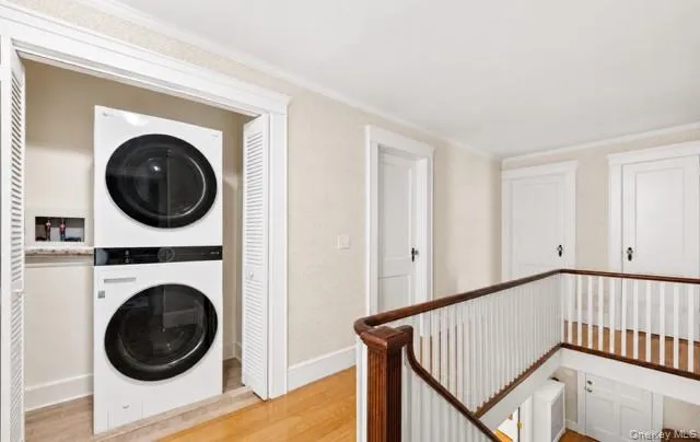 1 Lakeview Avenue, Islip, NY, 5 Bedrooms Bedrooms, 9 Rooms Rooms,3 BathroomsBathrooms,Residential,For Rent,Lakeview,0,1020121 1 Lakeview Avenue, Islip, NY, 5 Bedrooms Bedrooms, 9 Rooms Rooms,3 BathroomsBathrooms,Residential,For Rent,Lakeview,0,1020121