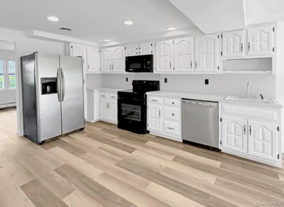 342 Versa Place, Islip, NY, 4 Bedrooms Bedrooms, 9 Rooms Rooms,2 BathroomsBathrooms,Residential Lease,For Rent,Versa,0,1020126 342 Versa Place, Islip, NY, 4 Bedrooms Bedrooms, 9 Rooms Rooms,2 BathroomsBathrooms,Residential Lease,For Rent,Versa,0,1020126