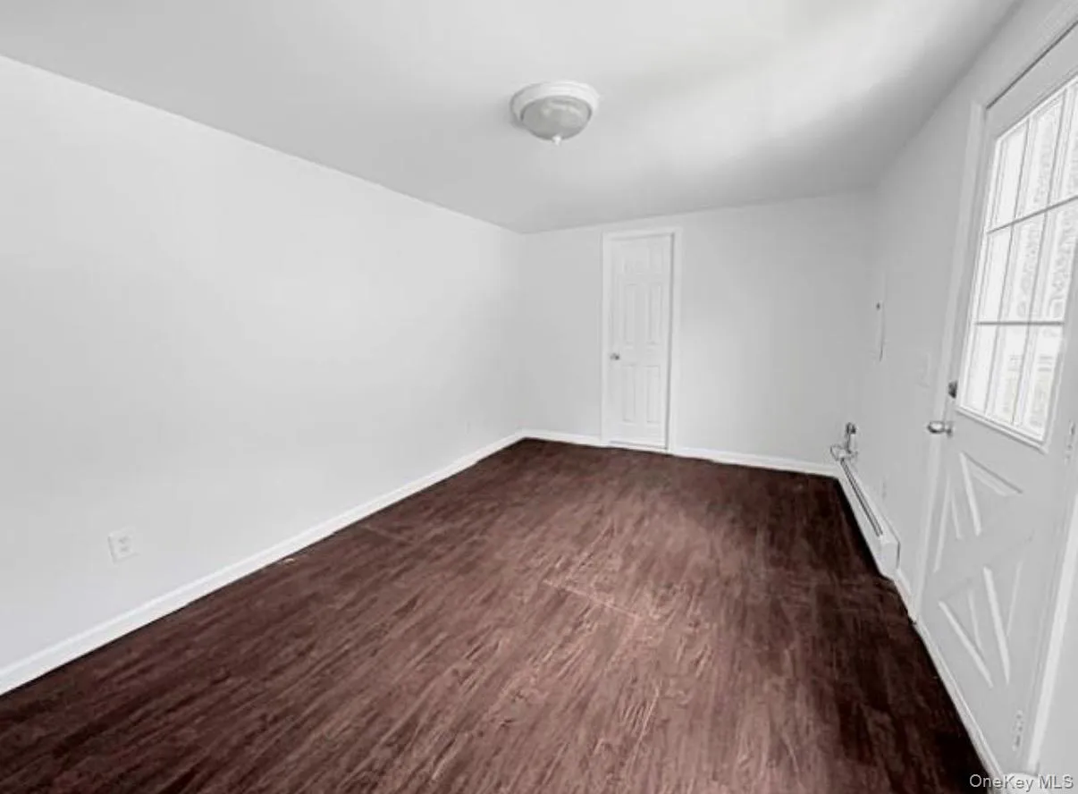 342 Versa Place, Islip, NY, 4 Bedrooms Bedrooms, 9 Rooms Rooms,2 BathroomsBathrooms,Residential Lease,For Rent,Versa,0,1020126 342 Versa Place, Islip, NY, 4 Bedrooms Bedrooms, 9 Rooms Rooms,2 BathroomsBathrooms,Residential Lease,For Rent,Versa,0,1020126