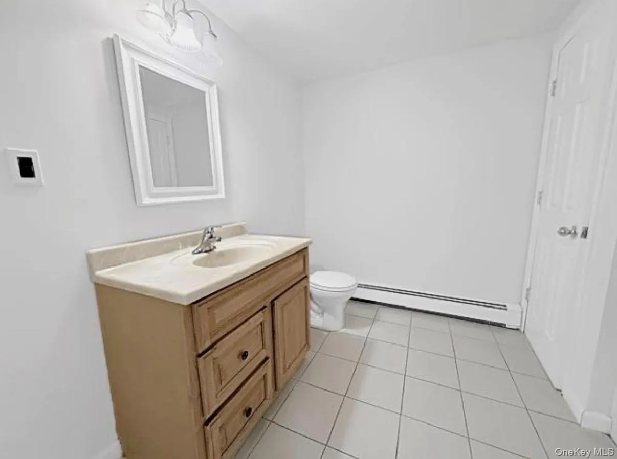 342 Versa Place, Islip, NY, 4 Bedrooms Bedrooms, 9 Rooms Rooms,2 BathroomsBathrooms,Residential Lease,For Rent,Versa,0,1020126 342 Versa Place, Islip, NY, 4 Bedrooms Bedrooms, 9 Rooms Rooms,2 BathroomsBathrooms,Residential Lease,For Rent,Versa,0,1020126