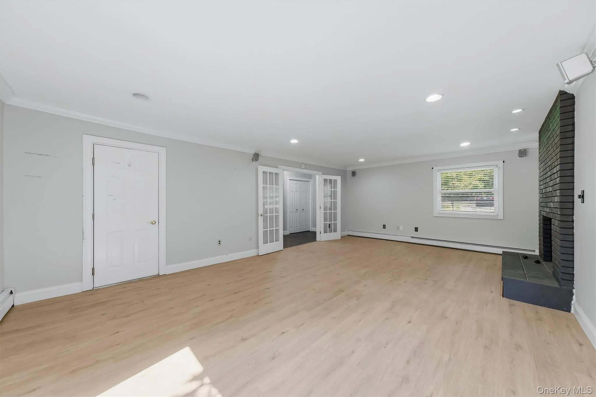 7 Elmwood Drive, Goshen, NY, 4 Bedrooms Bedrooms, 9 Rooms Rooms,2 BathroomsBathrooms,Residential,For Rent,Elmwood,0,1020127 7 Elmwood Drive, Goshen, NY, 4 Bedrooms Bedrooms, 9 Rooms Rooms,2 BathroomsBathrooms,Residential,For Rent,Elmwood,0,1020127