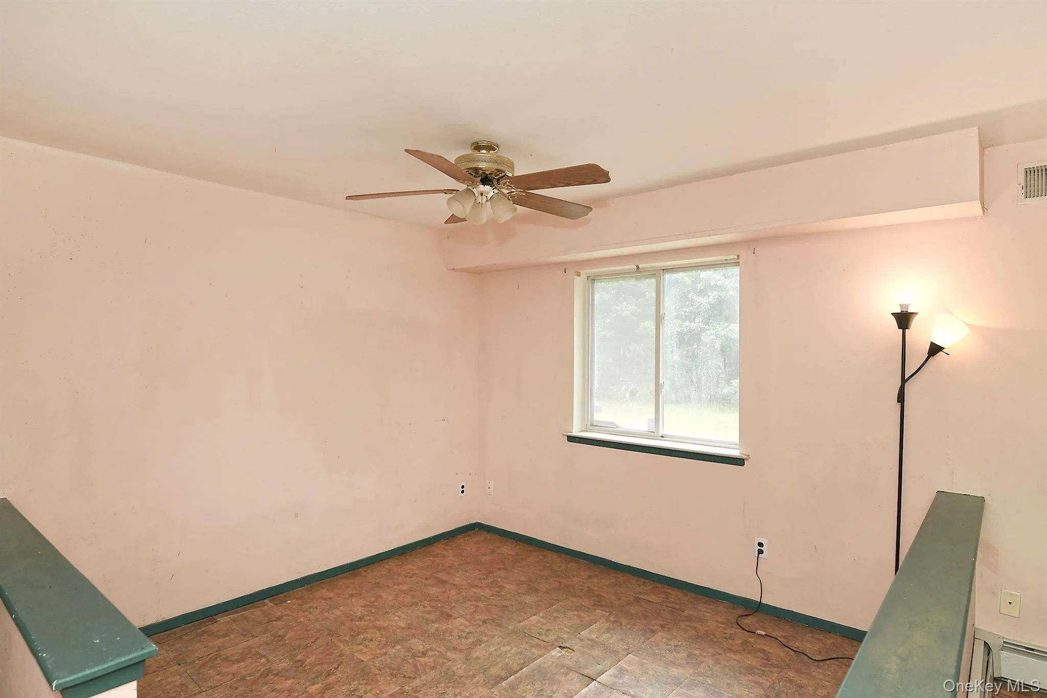 1st Floor Bonus Room 1st Floor Bonus Room