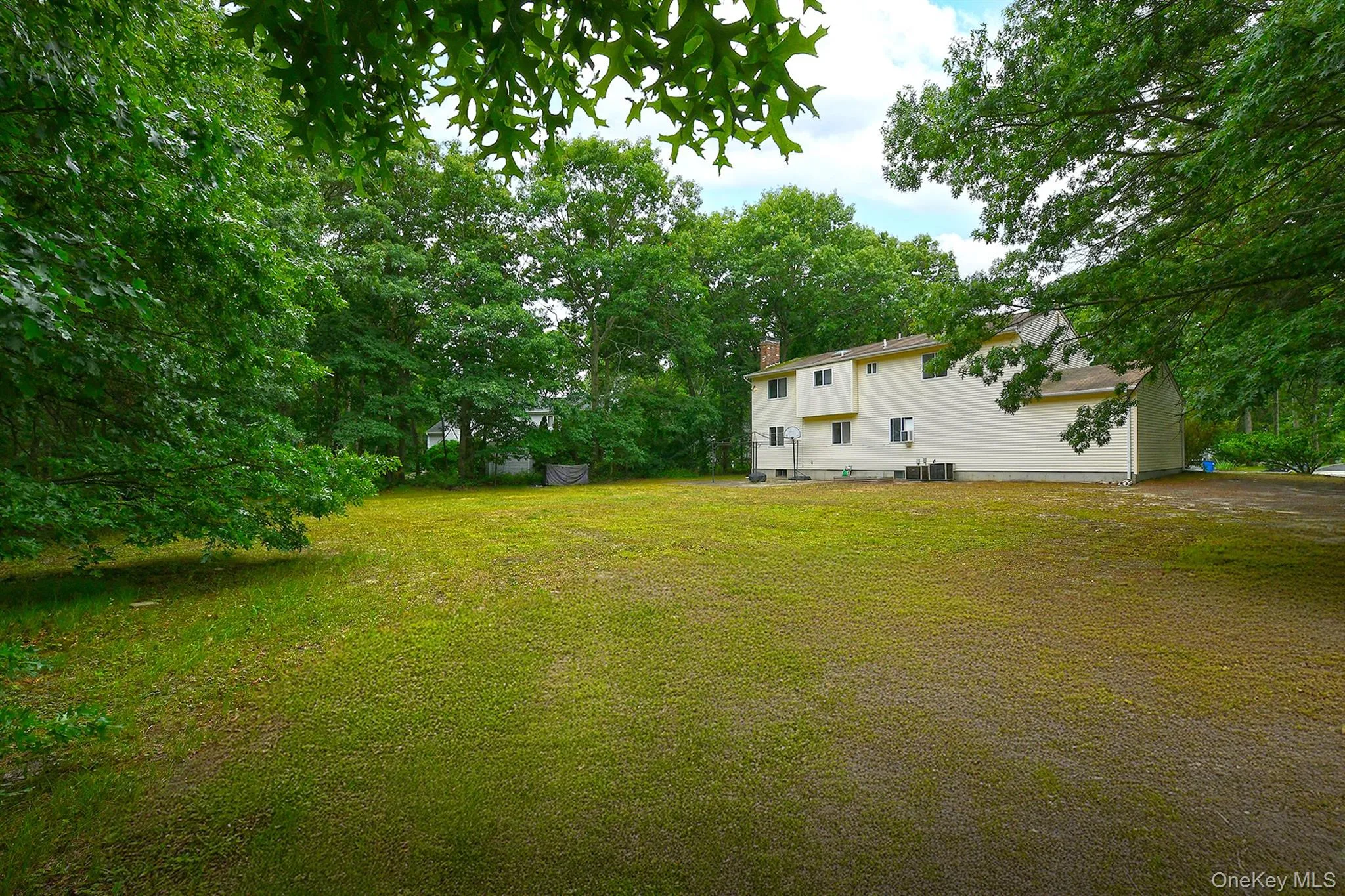 Flat Useable & Private Backyard Flat Useable & Private Backyard