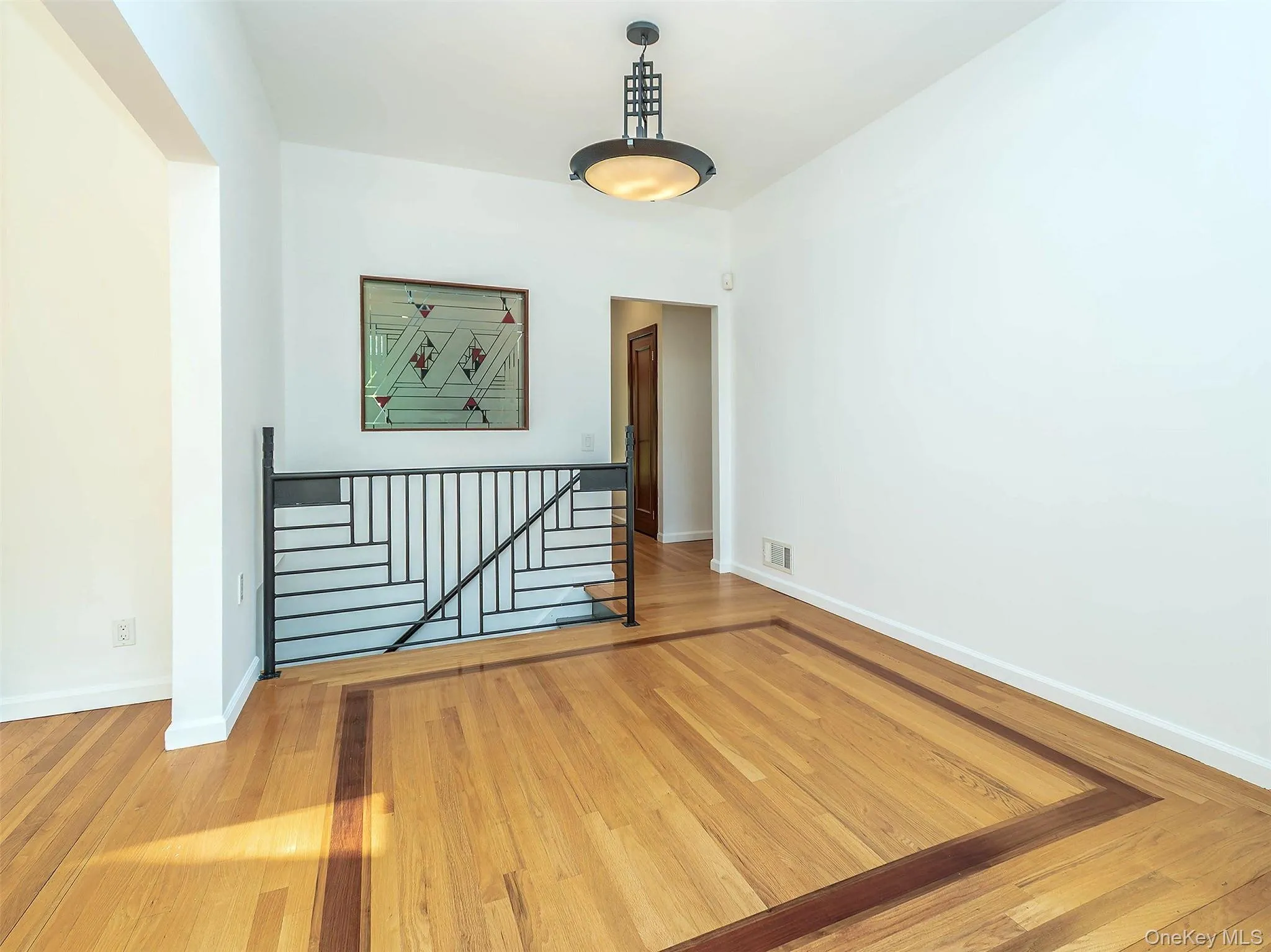 3 West Drive, North Hempstead, NY, 4 Bedrooms Bedrooms, 8 Rooms Rooms,4 BathroomsBathrooms,Residential Lease,For Rent,West,0,1020147 3 West Drive, North Hempstead, NY, 4 Bedrooms Bedrooms, 8 Rooms Rooms,4 BathroomsBathrooms,Residential Lease,For Rent,West,0,1020147