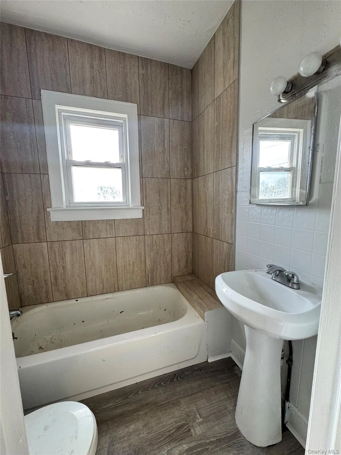 64 Sprague Avenue, Babylon, NY, 3 Bedrooms Bedrooms, 7 Rooms Rooms,2 BathroomsBathrooms,Residential Lease,For Rent,Sprague,0,1020148 64 Sprague Avenue, Babylon, NY, 3 Bedrooms Bedrooms, 7 Rooms Rooms,2 BathroomsBathrooms,Residential Lease,For Rent,Sprague,0,1020148