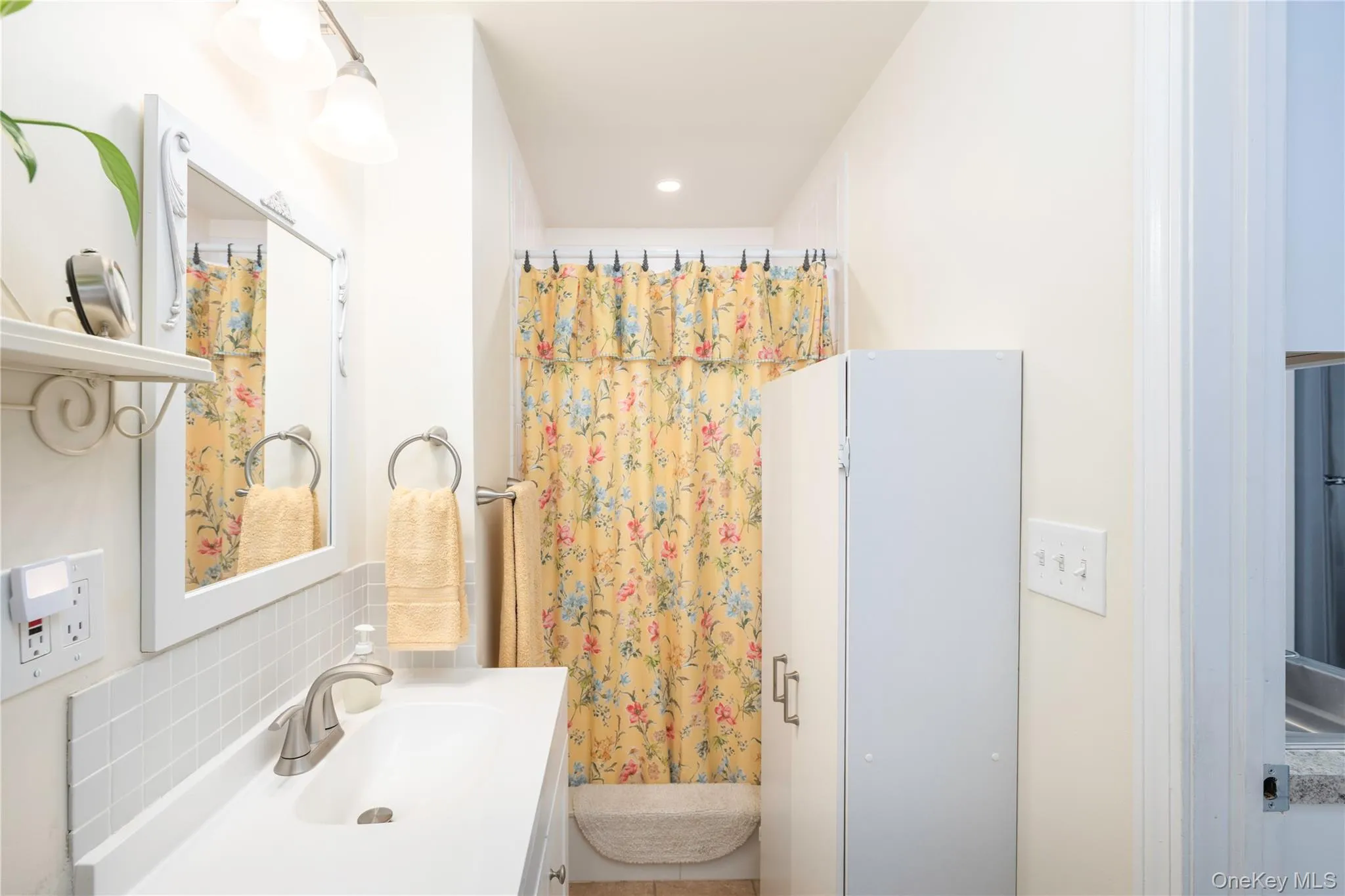 30 Ridgeview Avenue, Carmel, NY, 3 Bedrooms Bedrooms, 8 Rooms Rooms,2 BathroomsBathrooms,Residential,For Rent,Ridgeview,0,1020156 30 Ridgeview Avenue, Carmel, NY, 3 Bedrooms Bedrooms, 8 Rooms Rooms,2 BathroomsBathrooms,Residential,For Rent,Ridgeview,0,1020156