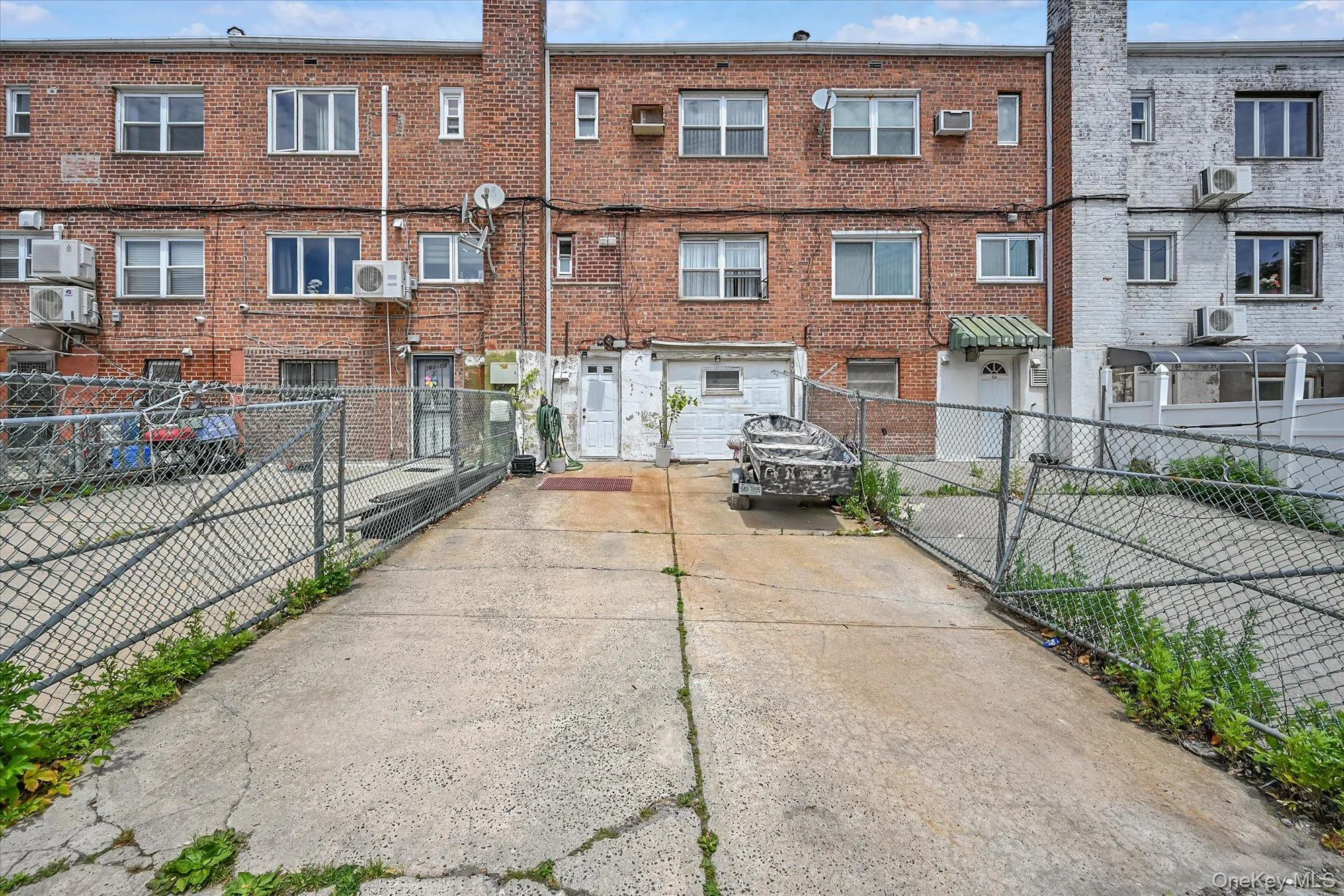 15052 76th Road, New York, NY, 3 Bedrooms Bedrooms, 10 Rooms Rooms,2 BathroomsBathrooms,Residential,For Rent,76th,0,1020159 15052 76th Road, New York, NY, 3 Bedrooms Bedrooms, 10 Rooms Rooms,2 BathroomsBathrooms,Residential,For Rent,76th,0,1020159