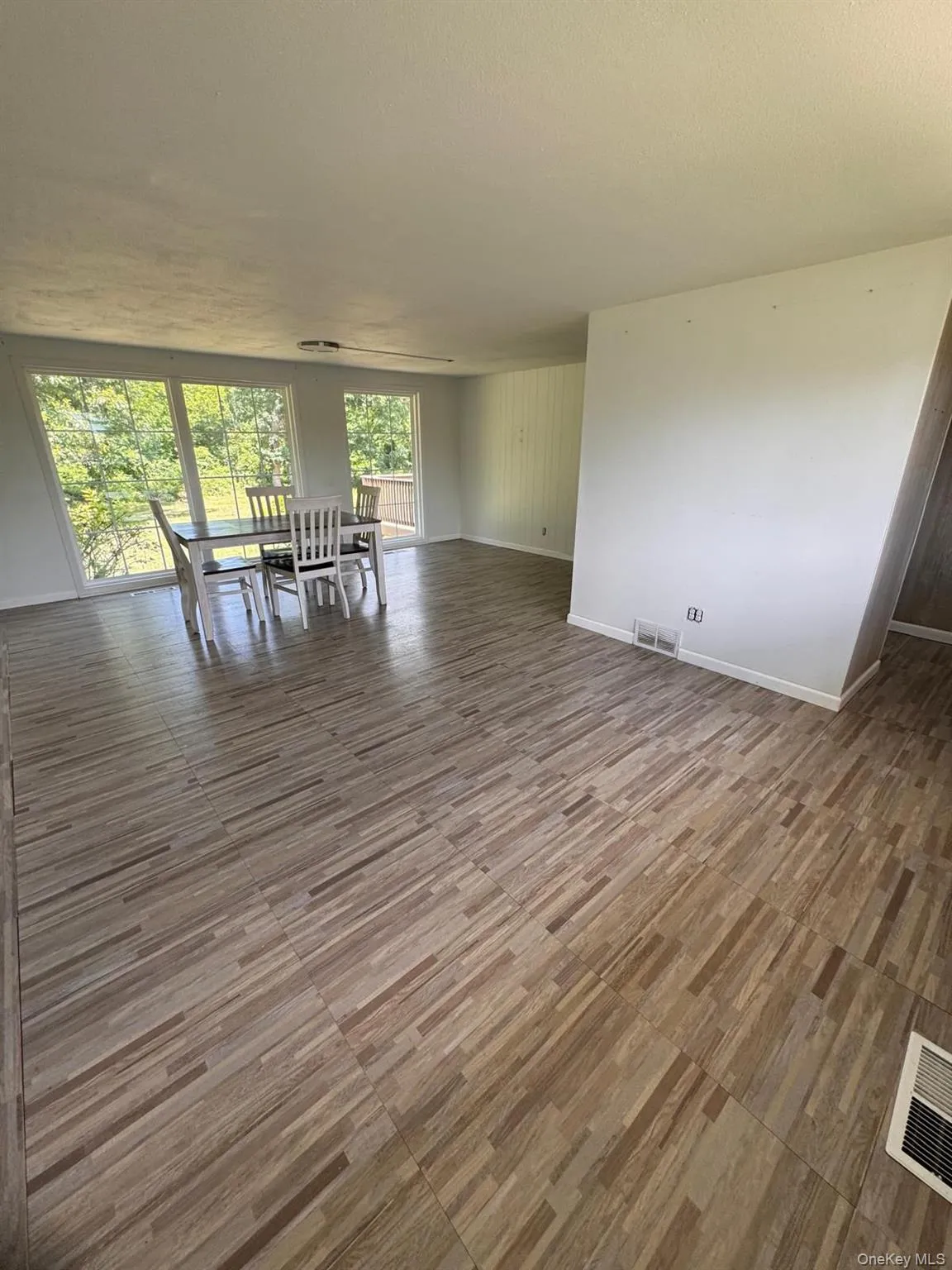 26 Stony Run Road, Newburgh (town), NY, 3 Bedrooms Bedrooms, 4 Rooms Rooms,2 BathroomsBathrooms,Residential Lease,For Rent,Stony Run,0,1020160 26 Stony Run Road, Newburgh (town), NY, 3 Bedrooms Bedrooms, 4 Rooms Rooms,2 BathroomsBathrooms,Residential Lease,For Rent,Stony Run,0,1020160