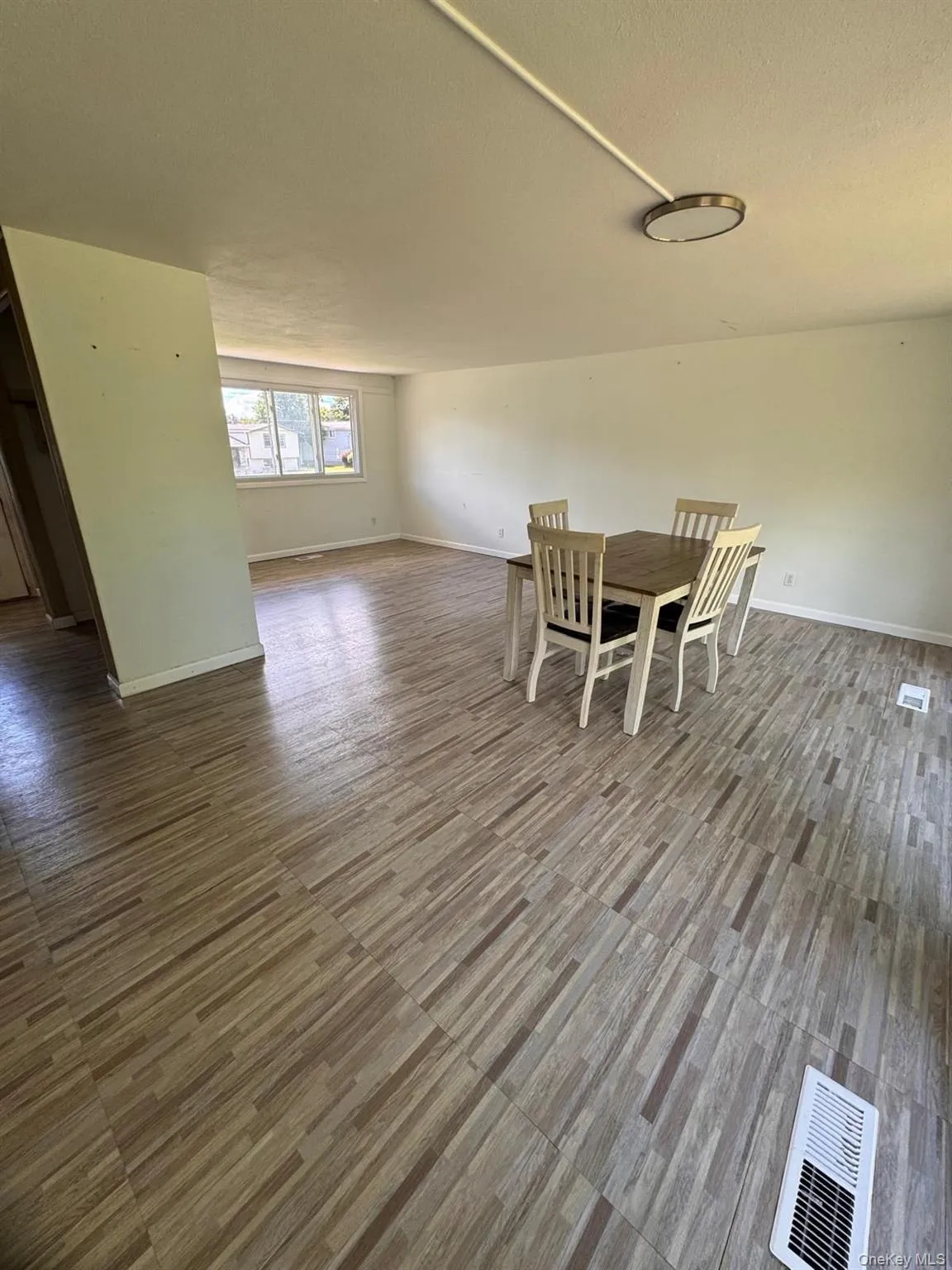 26 Stony Run Road, Newburgh (town), NY, 3 Bedrooms Bedrooms, 4 Rooms Rooms,2 BathroomsBathrooms,Residential Lease,For Rent,Stony Run,0,1020160 26 Stony Run Road, Newburgh (town), NY, 3 Bedrooms Bedrooms, 4 Rooms Rooms,2 BathroomsBathrooms,Residential Lease,For Rent,Stony Run,0,1020160
