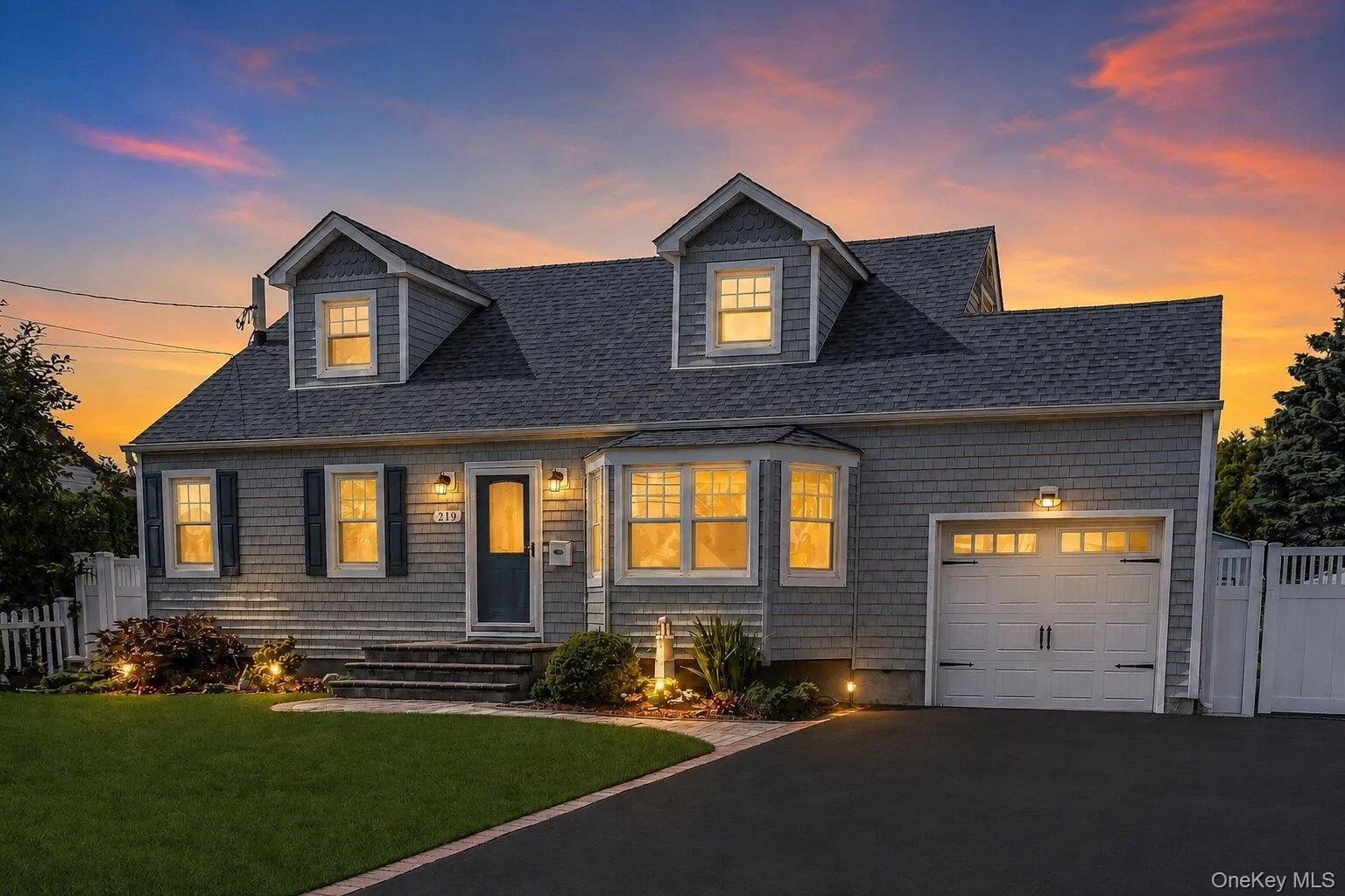 219 Nassau Avenue, Oyster Bay, NY, 3 Bedrooms Bedrooms, 7 Rooms Rooms,2 BathroomsBathrooms,Residential,For Rent,Nassau,0,1020161 219 Nassau Avenue, Oyster Bay, NY, 3 Bedrooms Bedrooms, 7 Rooms Rooms,2 BathroomsBathrooms,Residential,For Rent,Nassau,0,1020161