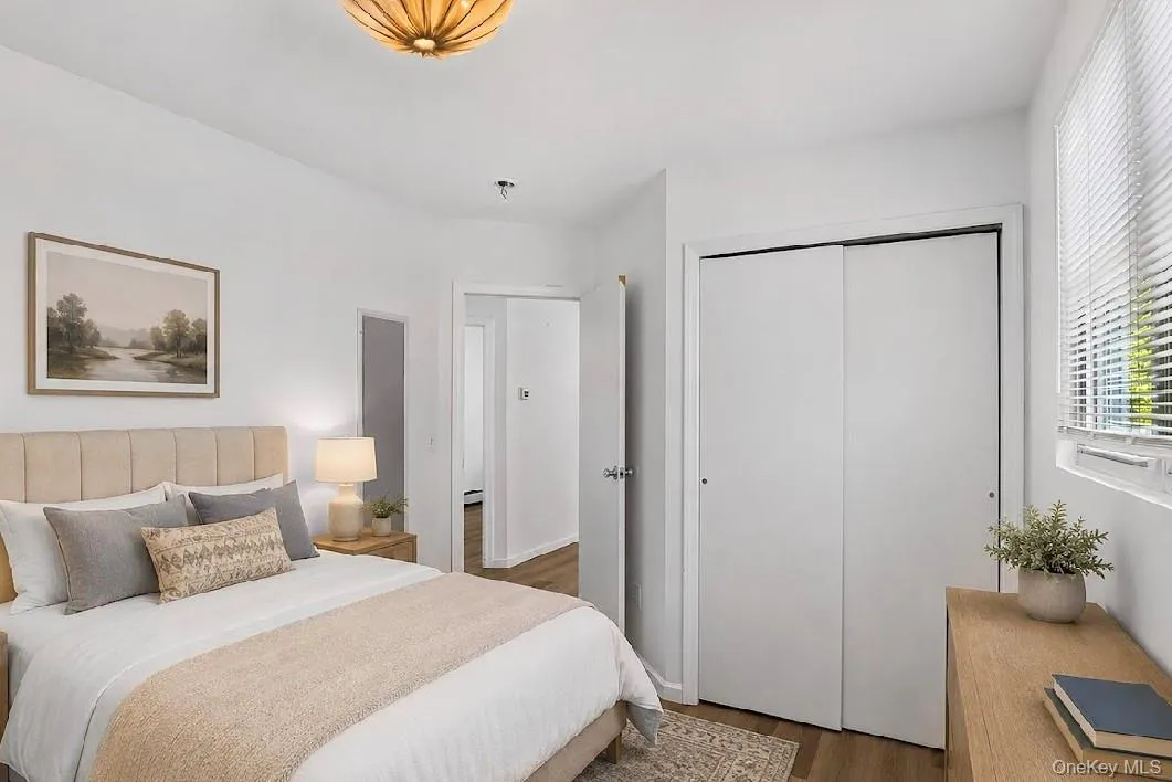 Primary bedroom, virtually staged. Primary bedroom, virtually staged.