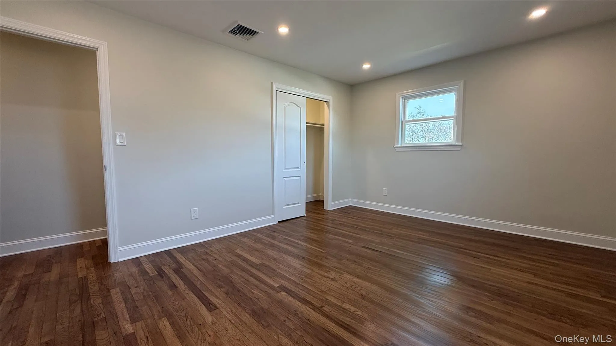 211 4th Avenue, West Babylon, NY, 3 Bedrooms Bedrooms, 6 Rooms Rooms,1 BathroomBathrooms,Residential,For Rent,4th,0,1020169 211 4th Avenue, West Babylon, NY, 3 Bedrooms Bedrooms, 6 Rooms Rooms,1 BathroomBathrooms,Residential,For Rent,4th,0,1020169