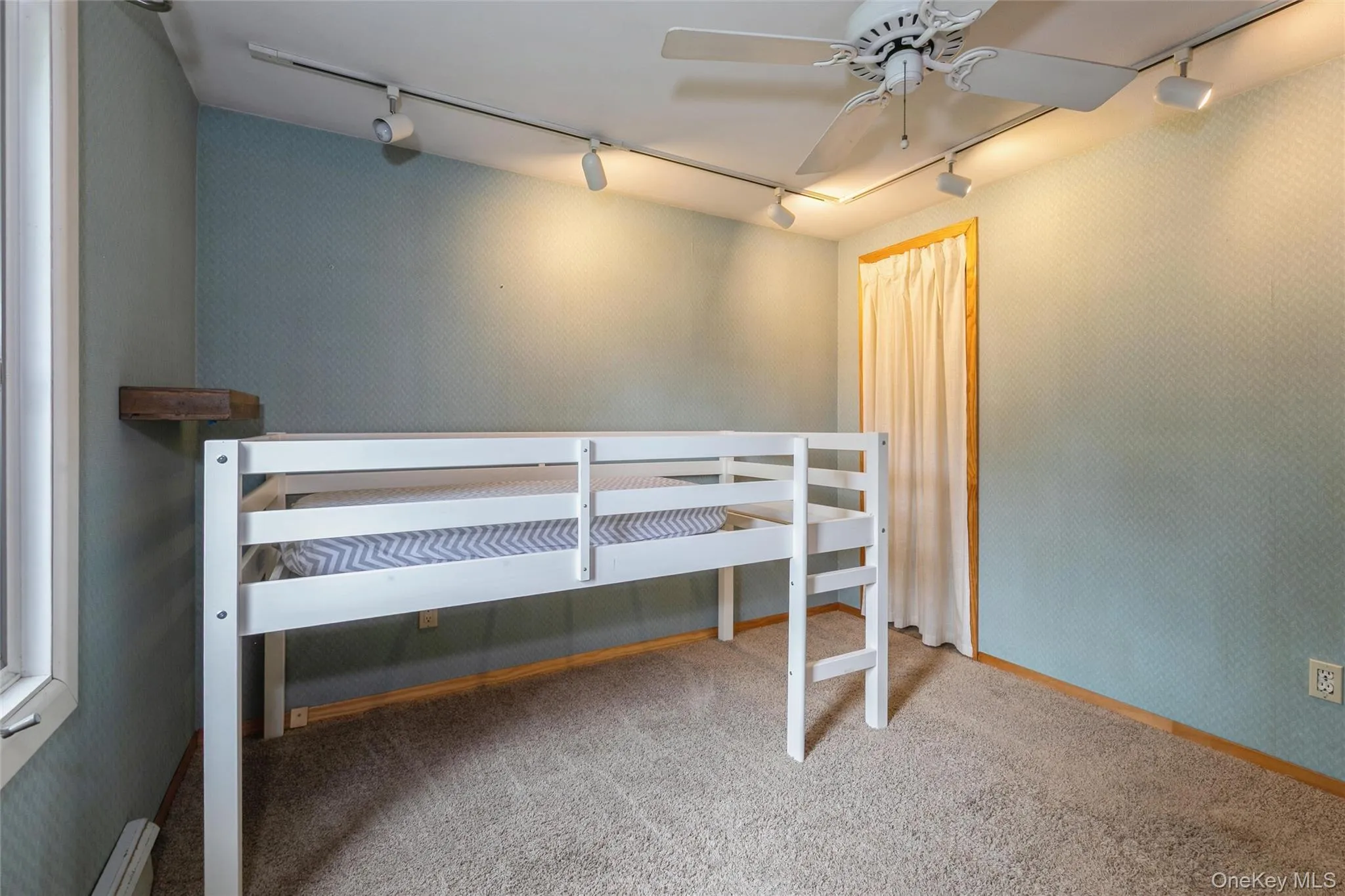 28 Campus Lane, Brookhaven, NY, 3 Bedrooms Bedrooms, 7 Rooms Rooms,2 BathroomsBathrooms,Residential,For Rent,Campus,0,1020178 28 Campus Lane, Brookhaven, NY, 3 Bedrooms Bedrooms, 7 Rooms Rooms,2 BathroomsBathrooms,Residential,For Rent,Campus,0,1020178