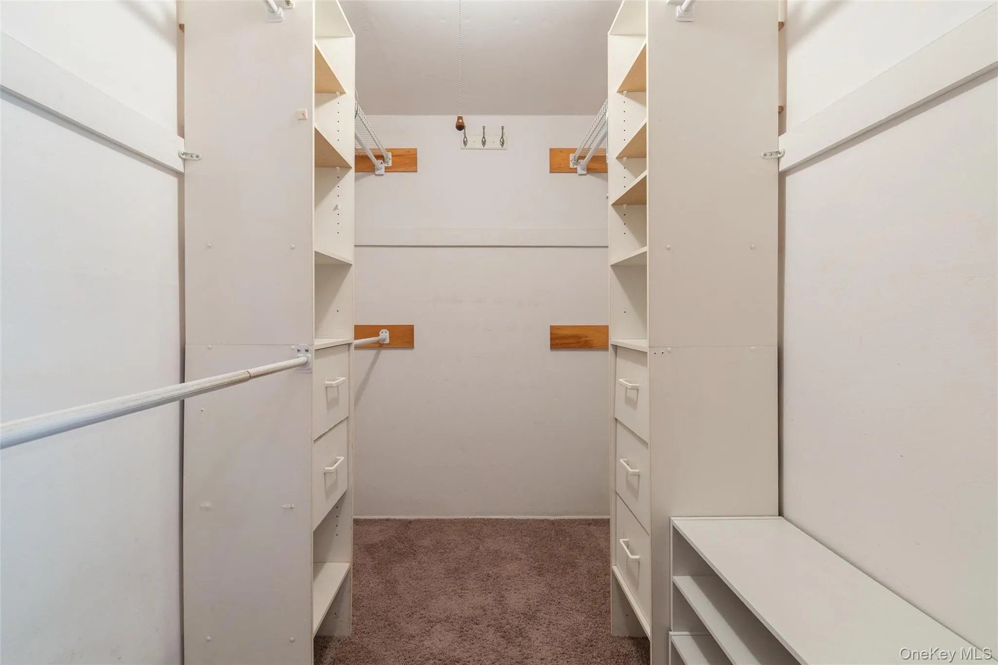 28 Campus Lane, Brookhaven, NY, 3 Bedrooms Bedrooms, 7 Rooms Rooms,2 BathroomsBathrooms,Residential,For Rent,Campus,0,1020178 28 Campus Lane, Brookhaven, NY, 3 Bedrooms Bedrooms, 7 Rooms Rooms,2 BathroomsBathrooms,Residential,For Rent,Campus,0,1020178