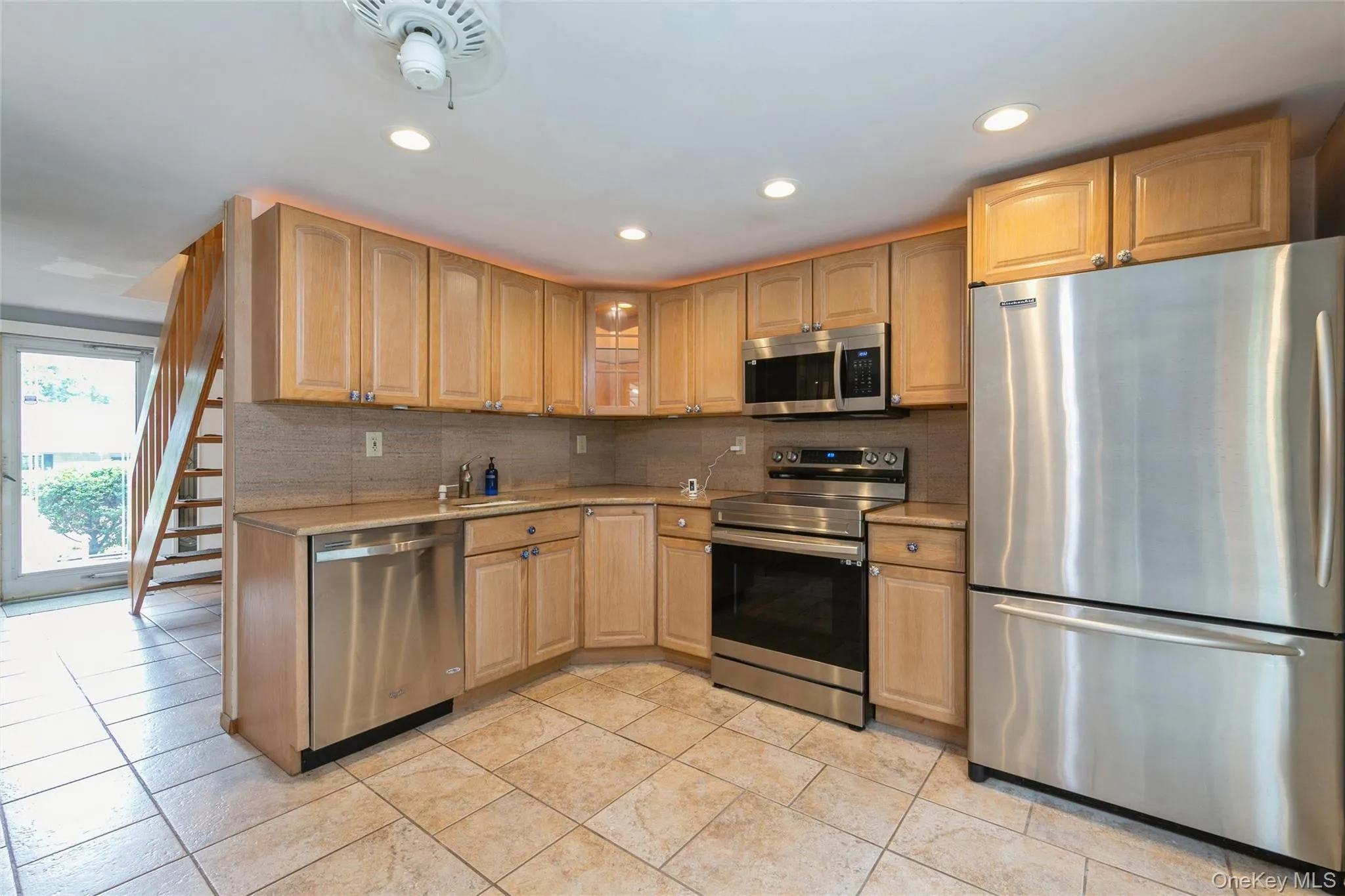 28 Campus Lane, Brookhaven, NY, 3 Bedrooms Bedrooms, 7 Rooms Rooms,2 BathroomsBathrooms,Residential,For Rent,Campus,0,1020178 28 Campus Lane, Brookhaven, NY, 3 Bedrooms Bedrooms, 7 Rooms Rooms,2 BathroomsBathrooms,Residential,For Rent,Campus,0,1020178