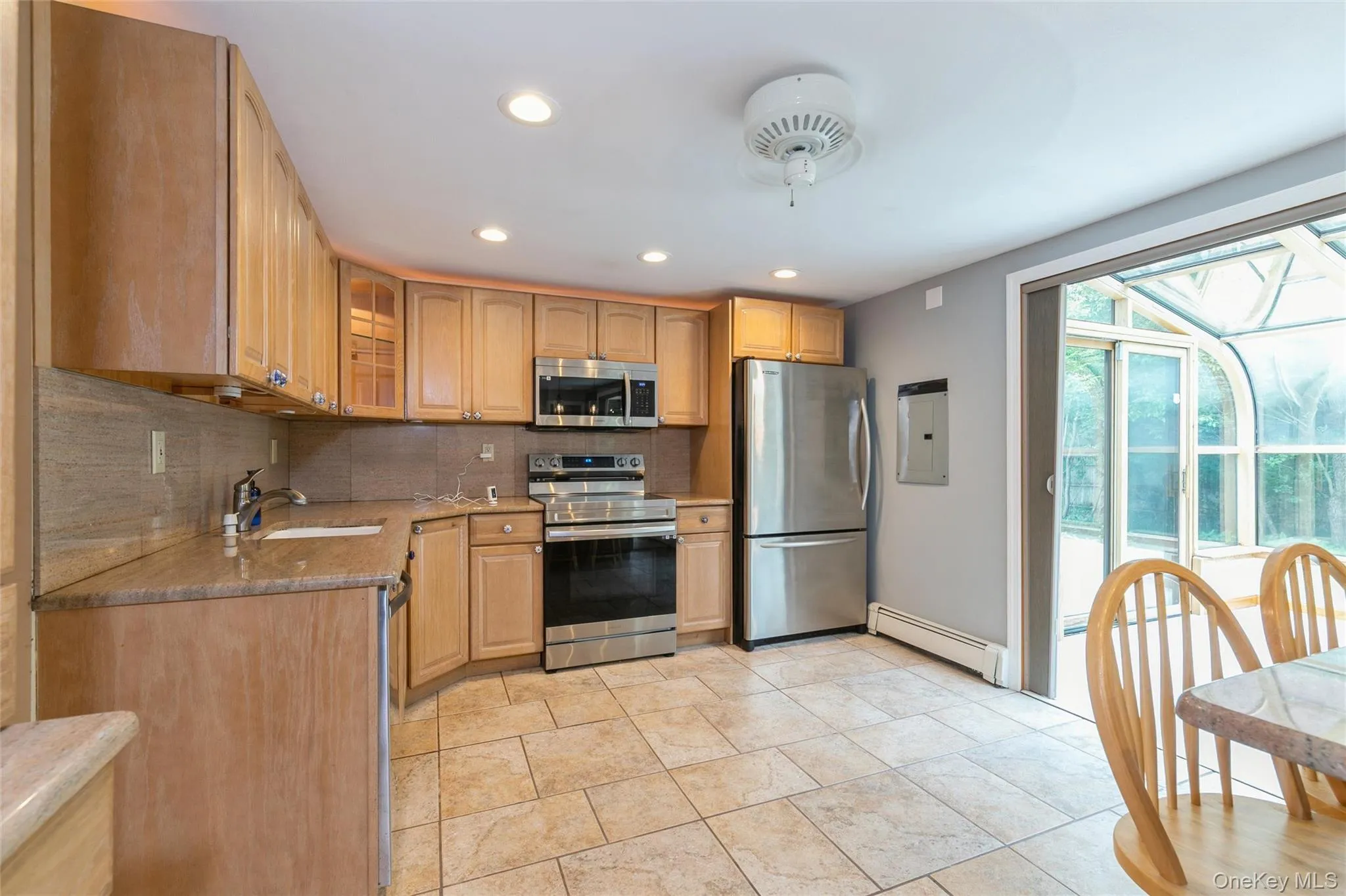 28 Campus Lane, Brookhaven, NY, 3 Bedrooms Bedrooms, 7 Rooms Rooms,2 BathroomsBathrooms,Residential,For Rent,Campus,0,1020178 28 Campus Lane, Brookhaven, NY, 3 Bedrooms Bedrooms, 7 Rooms Rooms,2 BathroomsBathrooms,Residential,For Rent,Campus,0,1020178