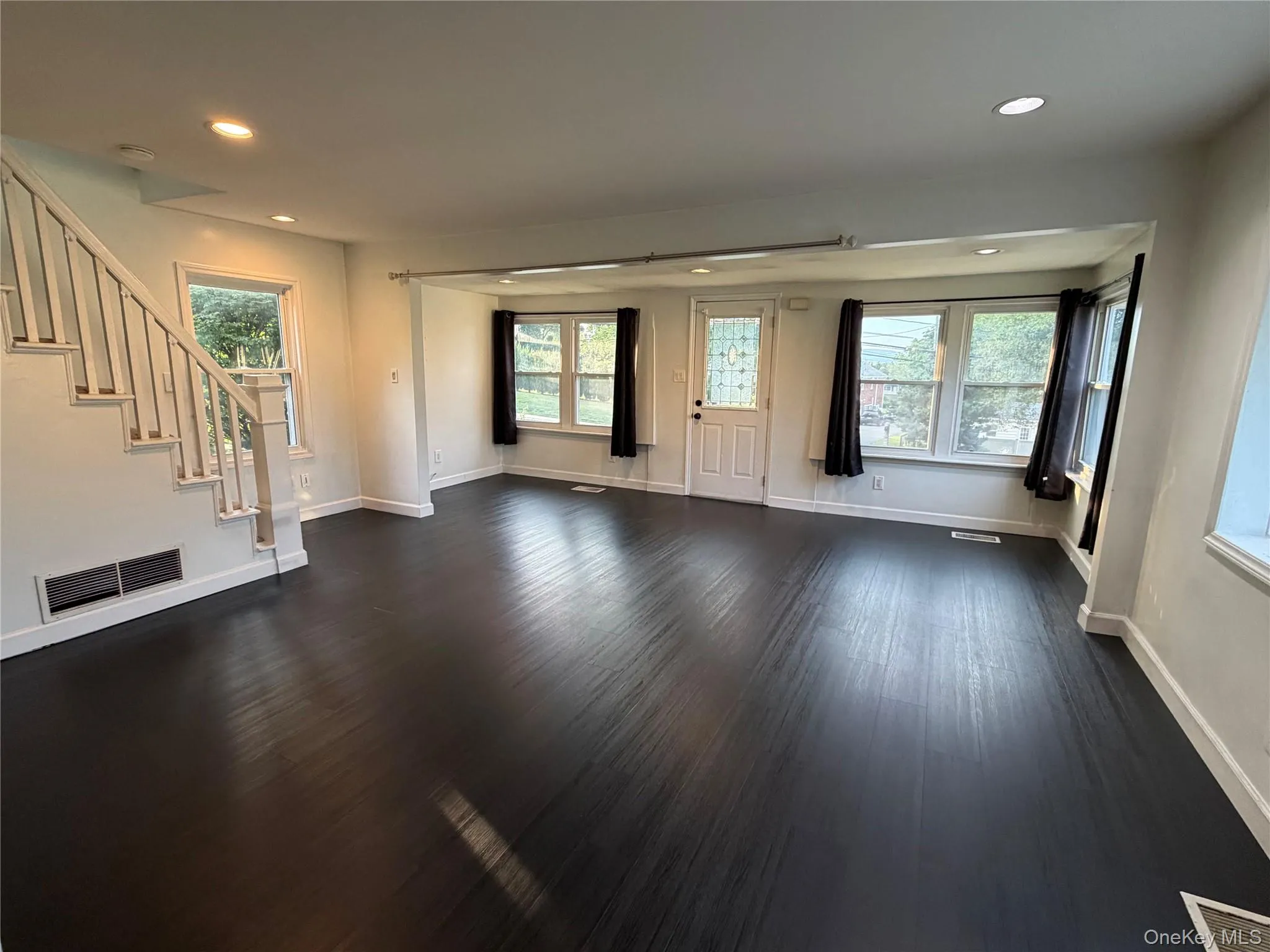 29 Ramapo Road, Haverstraw, NY, 2 Bedrooms Bedrooms, 6 Rooms Rooms,2 BathroomsBathrooms,Residential,For Rent,Ramapo,0,1020183 29 Ramapo Road, Haverstraw, NY, 2 Bedrooms Bedrooms, 6 Rooms Rooms,2 BathroomsBathrooms,Residential,For Rent,Ramapo,0,1020183
