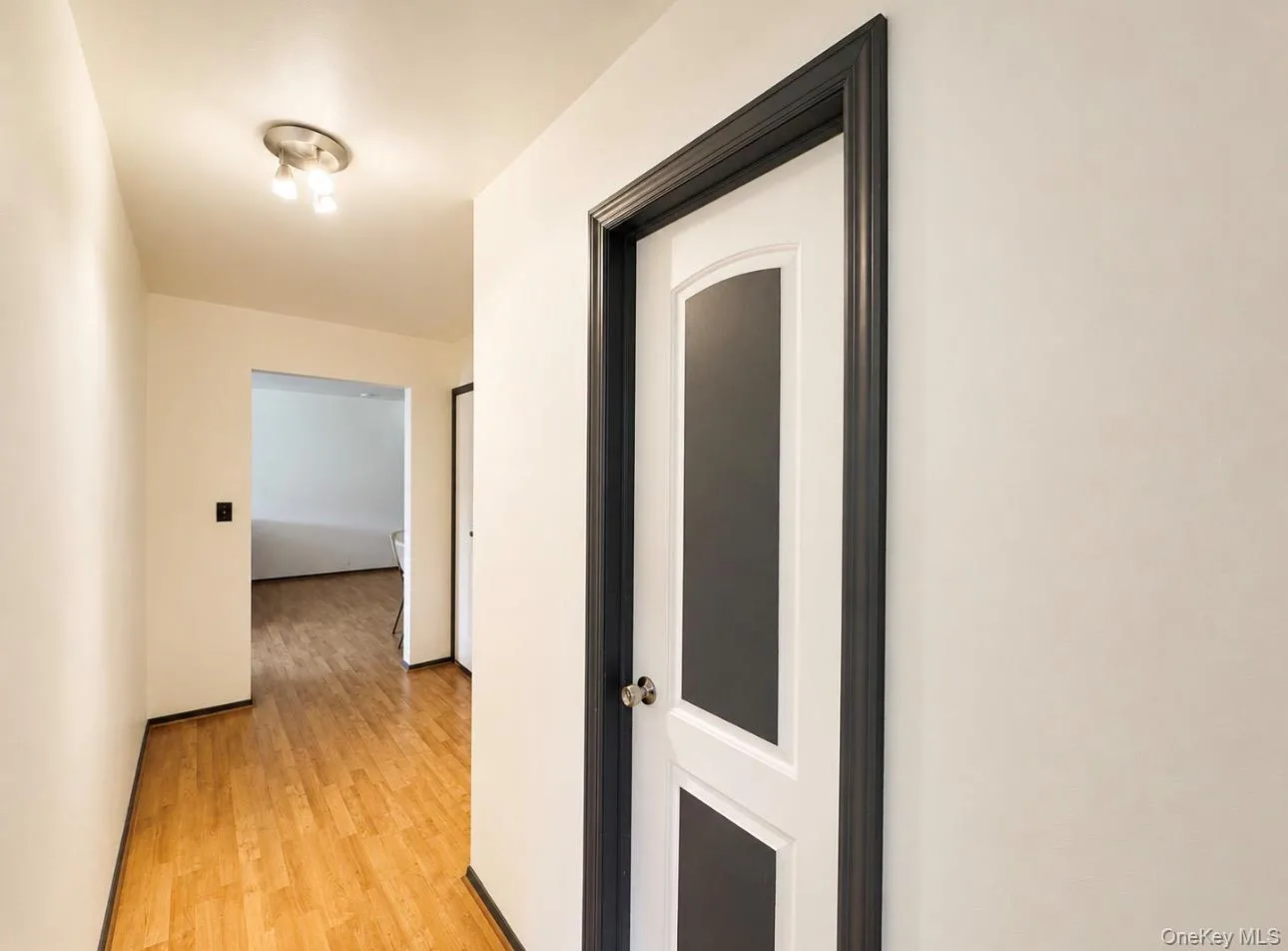 376 Richard Court, Haverstraw, NY, 1 Bedroom Bedrooms, 5 Rooms Rooms,1 BathroomBathrooms,Residential,For Rent,Richard,0,1020189 376 Richard Court, Haverstraw, NY, 1 Bedroom Bedrooms, 5 Rooms Rooms,1 BathroomBathrooms,Residential,For Rent,Richard,0,1020189