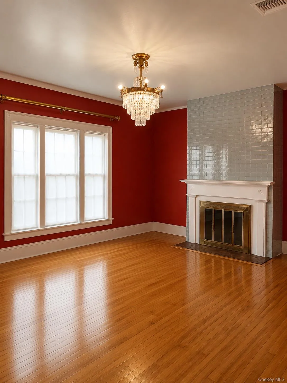27 Arrandale Avenue, North Hempstead, NY, 5 Bedrooms Bedrooms, 9 Rooms Rooms,3 BathroomsBathrooms,Residential Lease,For Rent,Arrandale,0,1020193 27 Arrandale Avenue, North Hempstead, NY, 5 Bedrooms Bedrooms, 9 Rooms Rooms,3 BathroomsBathrooms,Residential Lease,For Rent,Arrandale,0,1020193