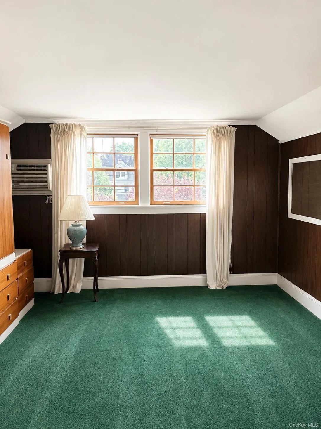 27 Arrandale Avenue, North Hempstead, NY, 5 Bedrooms Bedrooms, 9 Rooms Rooms,3 BathroomsBathrooms,Residential Lease,For Rent,Arrandale,0,1020193 27 Arrandale Avenue, North Hempstead, NY, 5 Bedrooms Bedrooms, 9 Rooms Rooms,3 BathroomsBathrooms,Residential Lease,For Rent,Arrandale,0,1020193