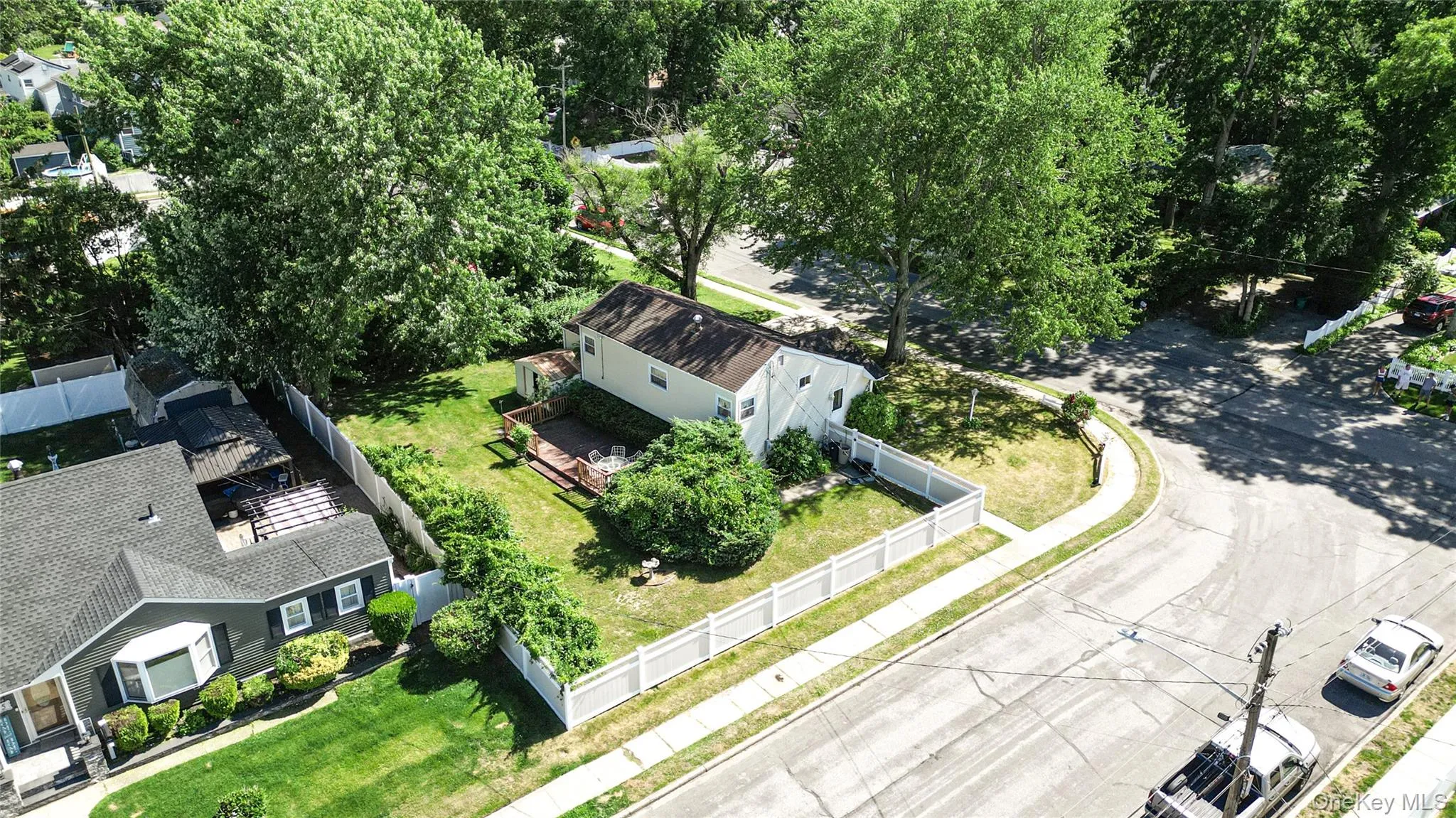 64 Grand Avenue, Babylon, NY, 3 Bedrooms Bedrooms, 6 Rooms Rooms,1 BathroomBathrooms,Residential,For Rent,Grand,0,1020195 64 Grand Avenue, Babylon, NY, 3 Bedrooms Bedrooms, 6 Rooms Rooms,1 BathroomBathrooms,Residential,For Rent,Grand,0,1020195