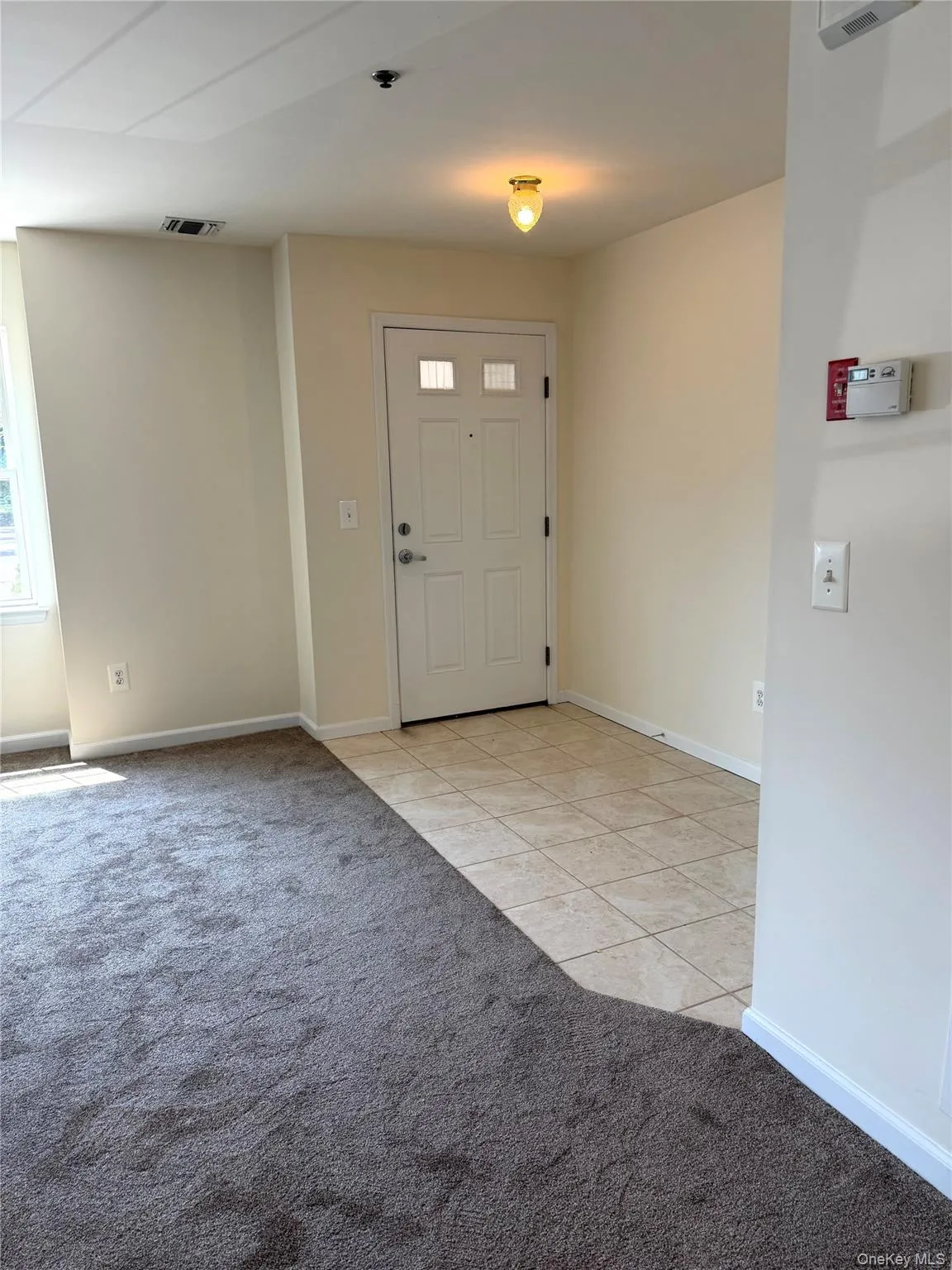 1000 Country Lake Court, West Babylon, NY, 1 Bedroom Bedrooms, 3 Rooms Rooms,1 BathroomBathrooms,Residential Lease,For Rent,Country Lake,0,1020198 1000 Country Lake Court, West Babylon, NY, 1 Bedroom Bedrooms, 3 Rooms Rooms,1 BathroomBathrooms,Residential Lease,For Rent,Country Lake,0,1020198