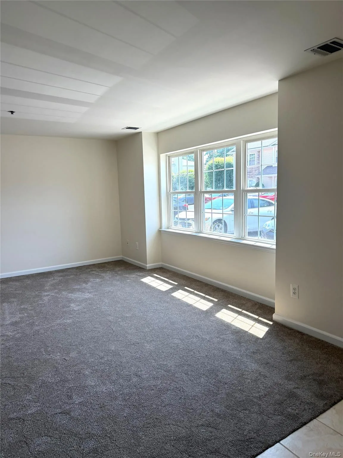 1000 Country Lake Court, West Babylon, NY, 1 Bedroom Bedrooms, 3 Rooms Rooms,1 BathroomBathrooms,Residential Lease,For Rent,Country Lake,0,1020198 1000 Country Lake Court, West Babylon, NY, 1 Bedroom Bedrooms, 3 Rooms Rooms,1 BathroomBathrooms,Residential Lease,For Rent,Country Lake,0,1020198