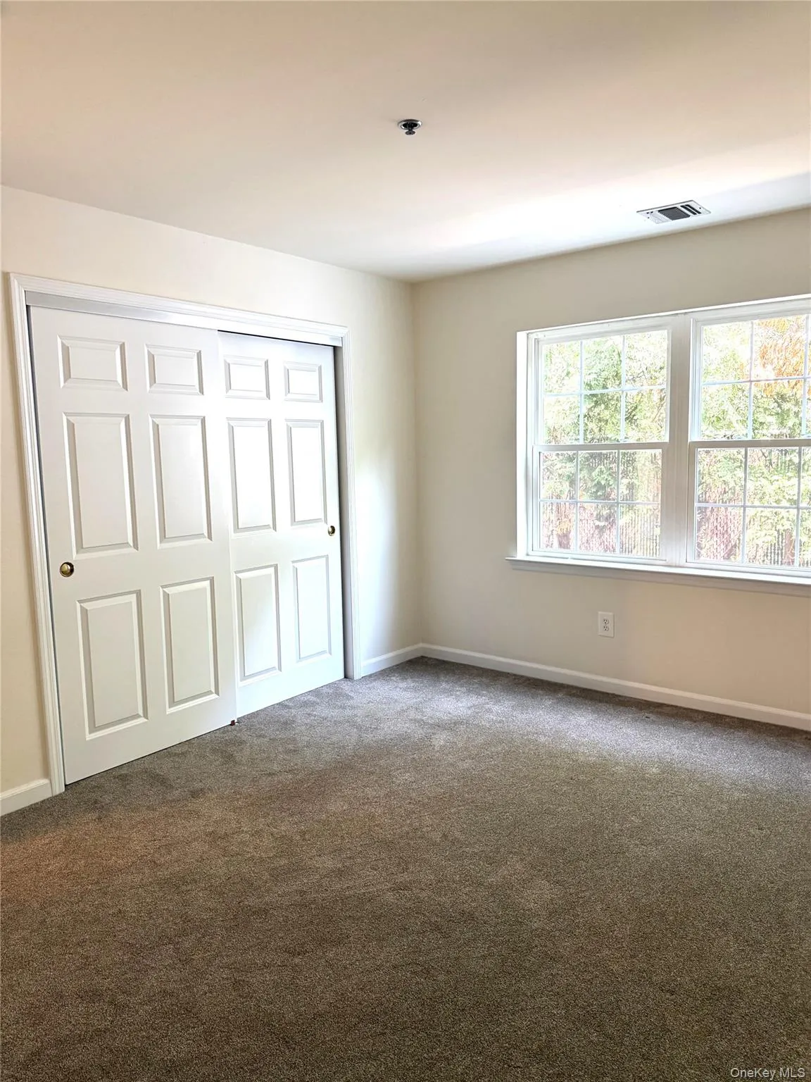1000 Country Lake Court, West Babylon, NY, 1 Bedroom Bedrooms, 3 Rooms Rooms,1 BathroomBathrooms,Residential Lease,For Rent,Country Lake,0,1020198 1000 Country Lake Court, West Babylon, NY, 1 Bedroom Bedrooms, 3 Rooms Rooms,1 BathroomBathrooms,Residential Lease,For Rent,Country Lake,0,1020198