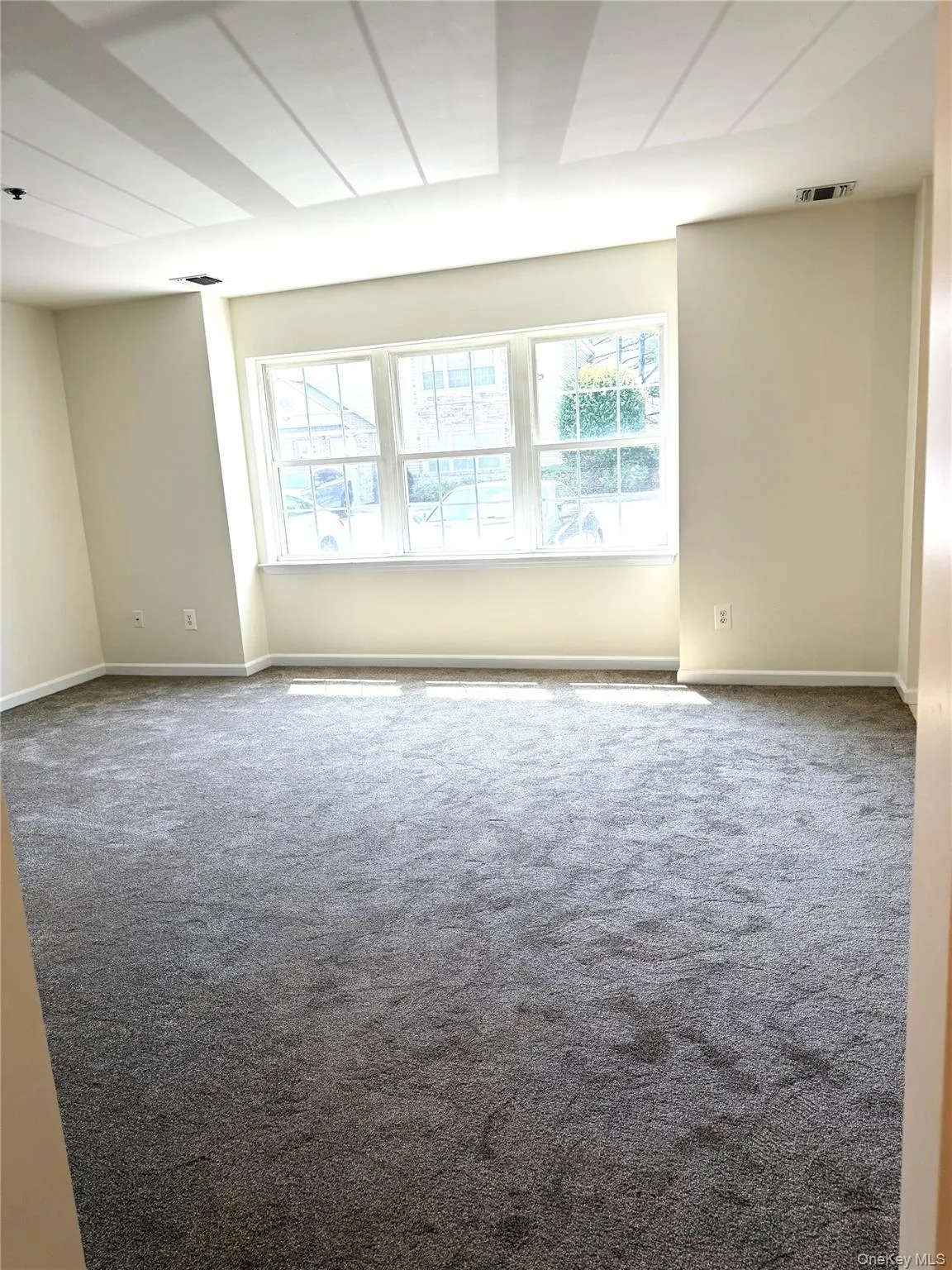 1000 Country Lake Court, West Babylon, NY, 1 Bedroom Bedrooms, 3 Rooms Rooms,1 BathroomBathrooms,Residential Lease,For Rent,Country Lake,0,1020198 1000 Country Lake Court, West Babylon, NY, 1 Bedroom Bedrooms, 3 Rooms Rooms,1 BathroomBathrooms,Residential Lease,For Rent,Country Lake,0,1020198