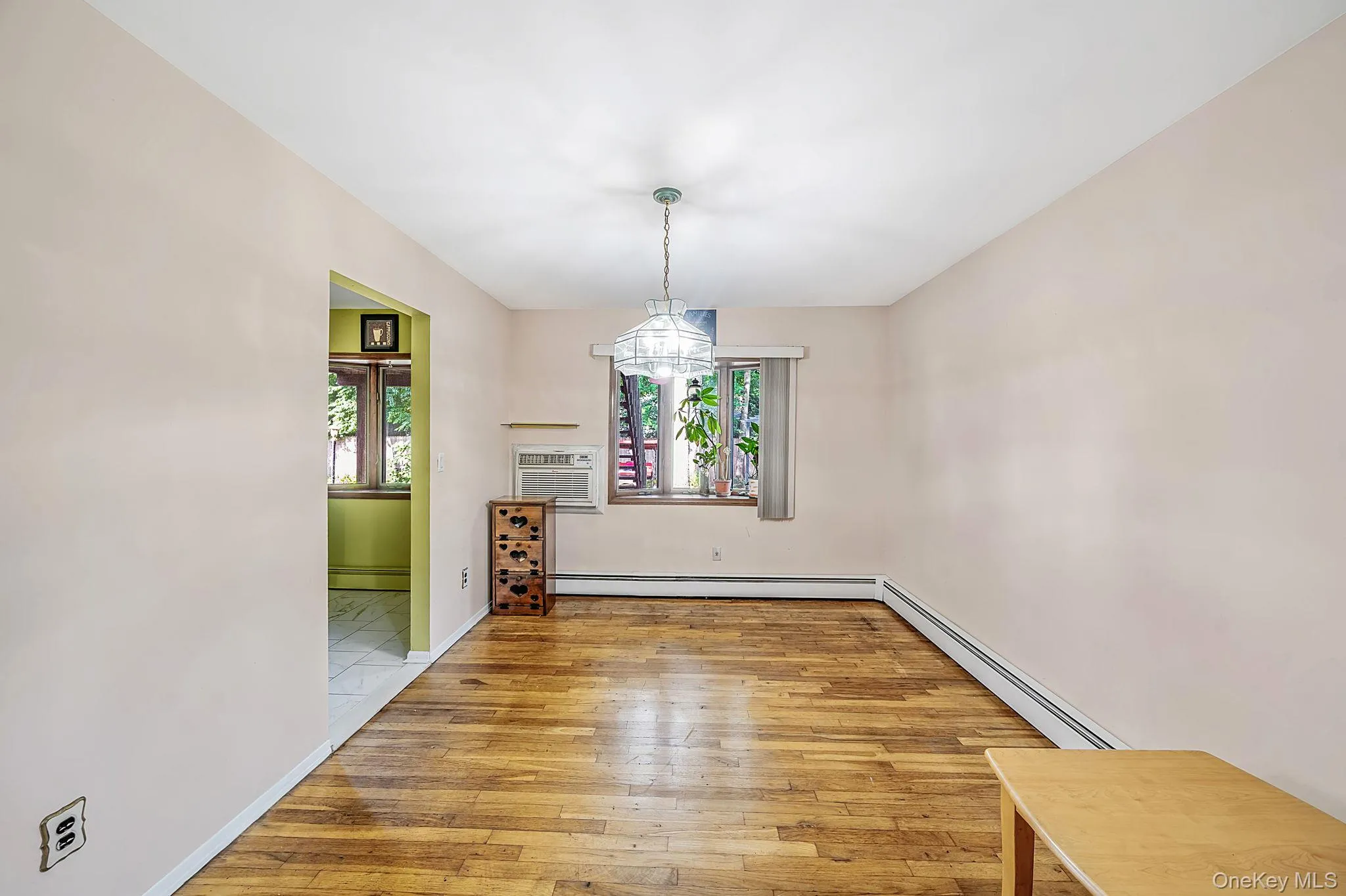 128 Avenue B, Brookhaven, NY, 6 Bedrooms Bedrooms, 10 Rooms Rooms,3 BathroomsBathrooms,Residential,For Rent,Avenue B,0,1020203 128 Avenue B, Brookhaven, NY, 6 Bedrooms Bedrooms, 10 Rooms Rooms,3 BathroomsBathrooms,Residential,For Rent,Avenue B,0,1020203