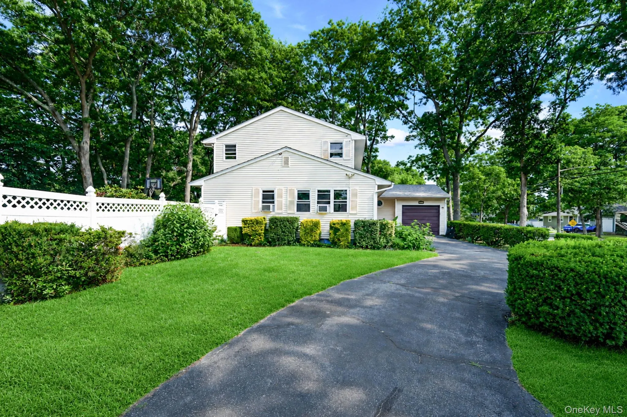 128 Avenue B, Brookhaven, NY, 6 Bedrooms Bedrooms, 10 Rooms Rooms,3 BathroomsBathrooms,Residential,For Rent,Avenue B,0,1020203 128 Avenue B, Brookhaven, NY, 6 Bedrooms Bedrooms, 10 Rooms Rooms,3 BathroomsBathrooms,Residential,For Rent,Avenue B,0,1020203