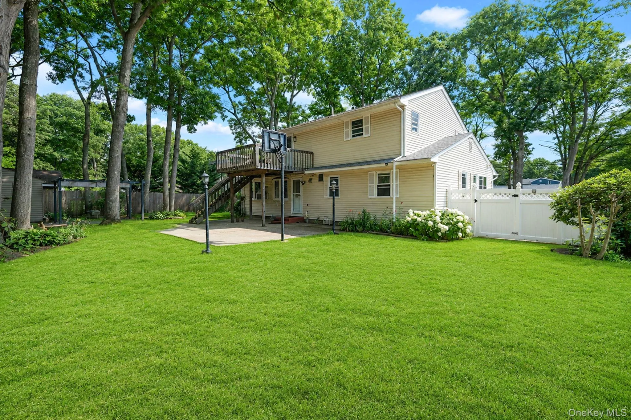 128 Avenue B, Brookhaven, NY, 6 Bedrooms Bedrooms, 10 Rooms Rooms,3 BathroomsBathrooms,Residential,For Rent,Avenue B,0,1020203 128 Avenue B, Brookhaven, NY, 6 Bedrooms Bedrooms, 10 Rooms Rooms,3 BathroomsBathrooms,Residential,For Rent,Avenue B,0,1020203