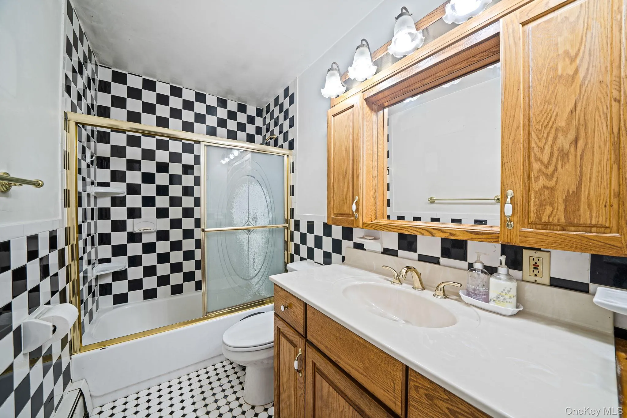 128 Avenue B, Brookhaven, NY, 6 Bedrooms Bedrooms, 10 Rooms Rooms,3 BathroomsBathrooms,Residential,For Rent,Avenue B,0,1020203 128 Avenue B, Brookhaven, NY, 6 Bedrooms Bedrooms, 10 Rooms Rooms,3 BathroomsBathrooms,Residential,For Rent,Avenue B,0,1020203
