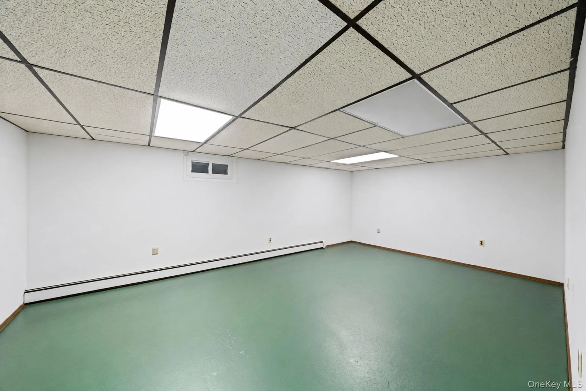 128 Avenue B, Brookhaven, NY, 6 Bedrooms Bedrooms, 10 Rooms Rooms,3 BathroomsBathrooms,Residential,For Rent,Avenue B,0,1020203 128 Avenue B, Brookhaven, NY, 6 Bedrooms Bedrooms, 10 Rooms Rooms,3 BathroomsBathrooms,Residential,For Rent,Avenue B,0,1020203