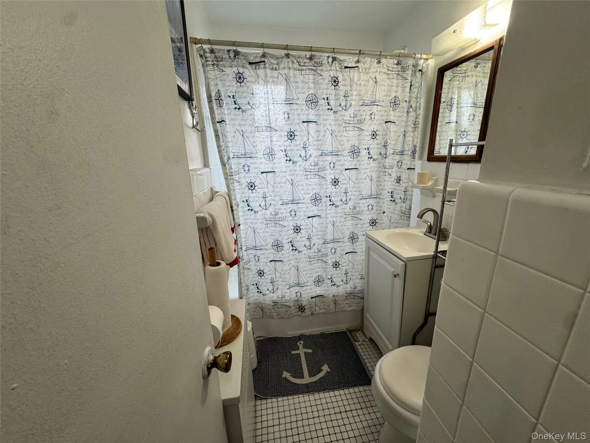 260-38 73 Avenue, New York, NY, 2 Bedrooms Bedrooms, 4 Rooms Rooms,1 BathroomBathrooms,Residential,For Rent,73,0,1020206 260-38 73 Avenue, New York, NY, 2 Bedrooms Bedrooms, 4 Rooms Rooms,1 BathroomBathrooms,Residential,For Rent,73,0,1020206