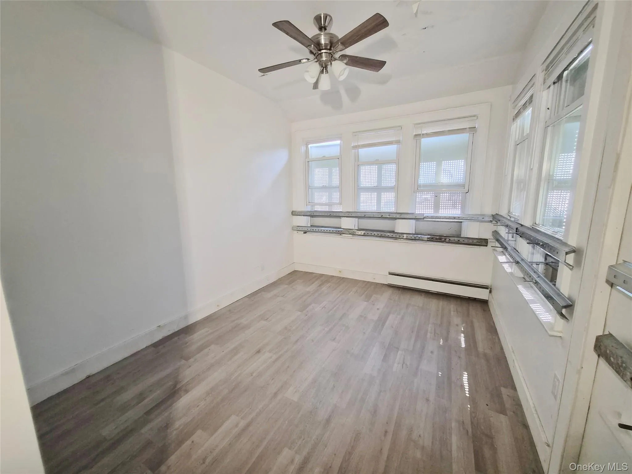11140 148th Street, New York, NY, 3 Bedrooms Bedrooms, 6 Rooms Rooms,1 BathroomBathrooms,Residential,For Rent,148th,0,1020210 11140 148th Street, New York, NY, 3 Bedrooms Bedrooms, 6 Rooms Rooms,1 BathroomBathrooms,Residential,For Rent,148th,0,1020210