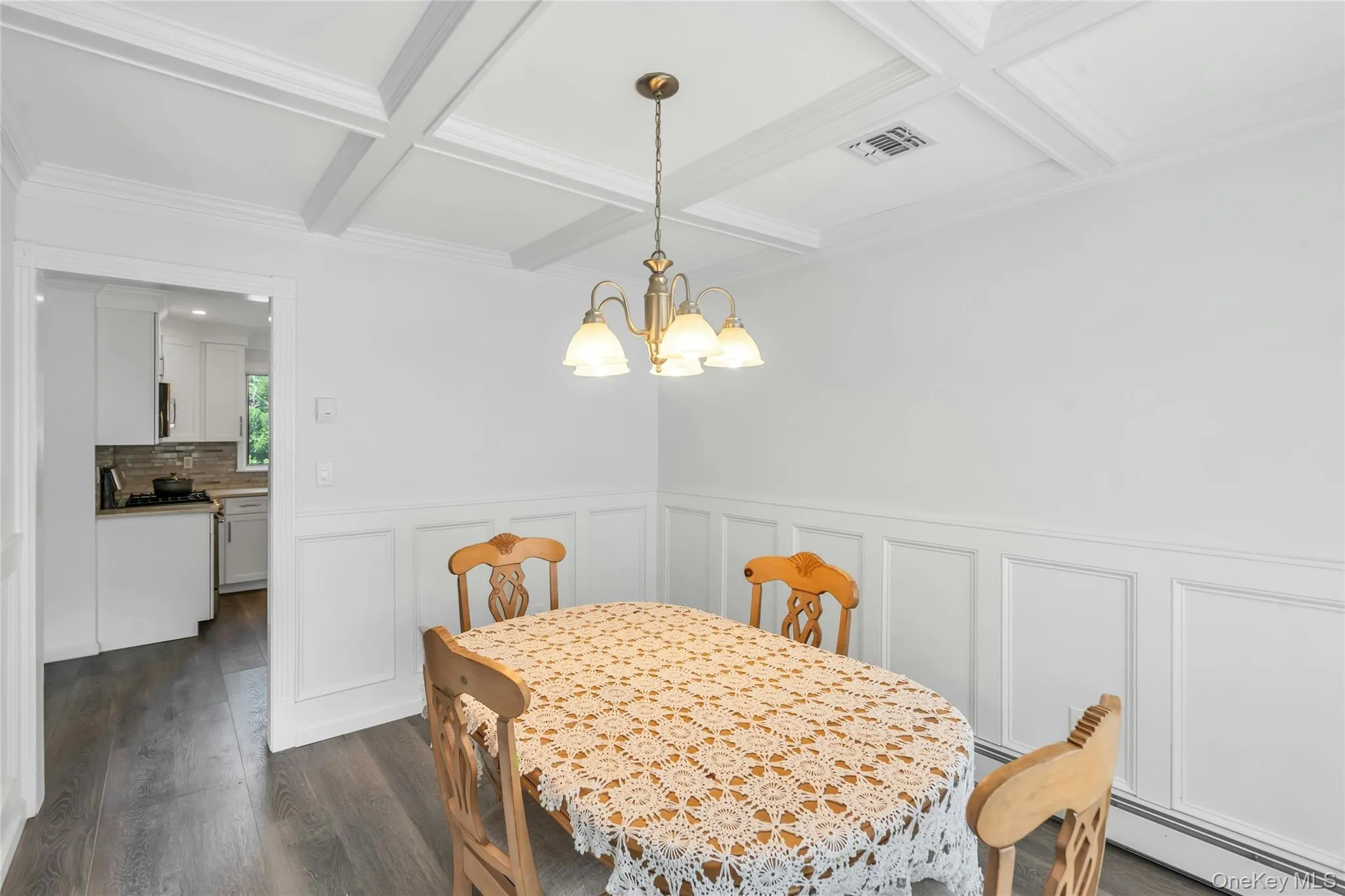 23 Carpenter Lane, Islip, NY, 4 Bedrooms Bedrooms, 8 Rooms Rooms,2 BathroomsBathrooms,Residential,For Rent,Carpenter,0,1020212 23 Carpenter Lane, Islip, NY, 4 Bedrooms Bedrooms, 8 Rooms Rooms,2 BathroomsBathrooms,Residential,For Rent,Carpenter,0,1020212