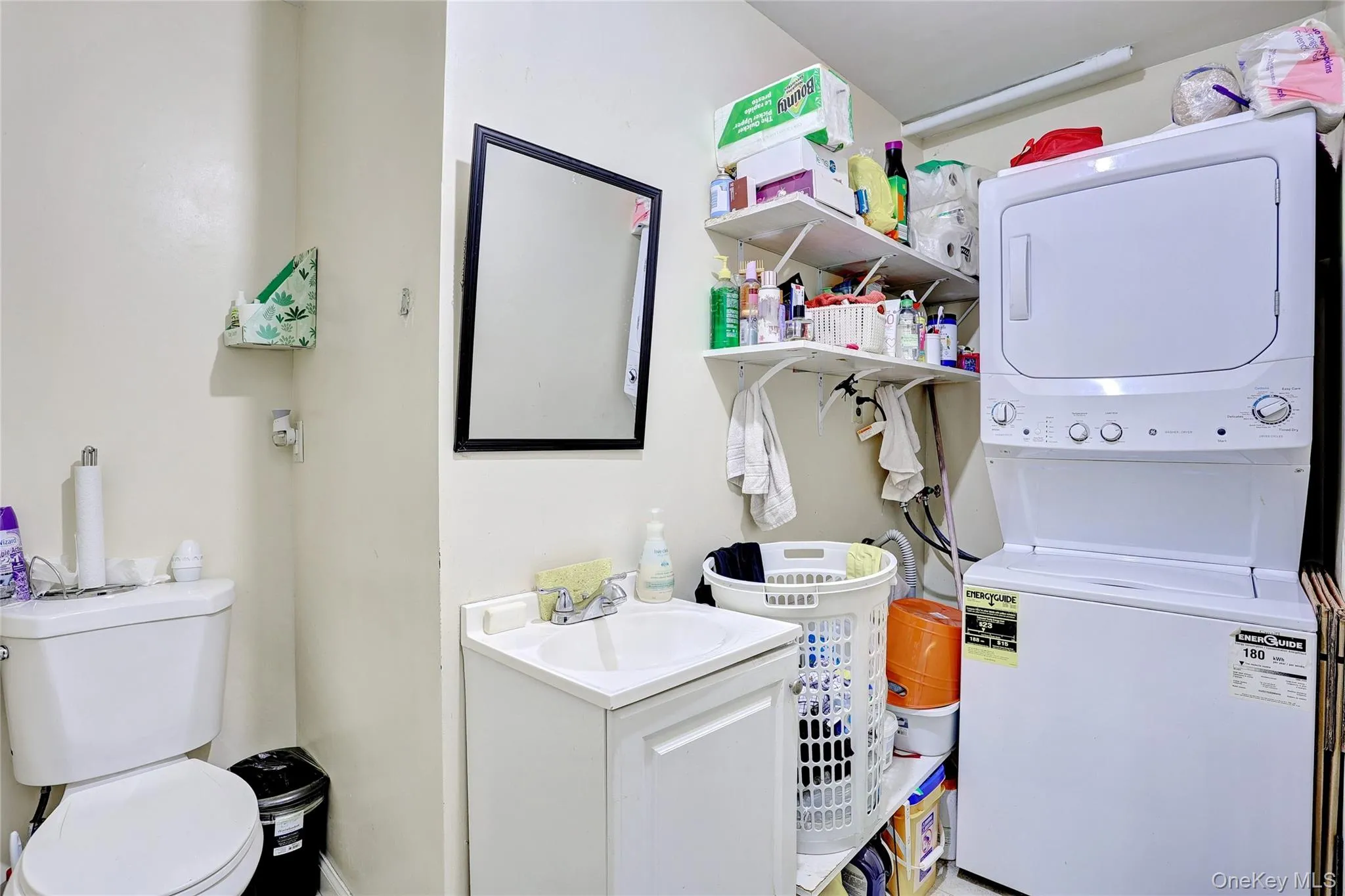 36 Suffern Lane, Haverstraw, NY, 3 Bedrooms Bedrooms, 5 Rooms Rooms,1 BathroomBathrooms,Residential Lease,For Rent,Suffern,0,1020213 36 Suffern Lane, Haverstraw, NY, 3 Bedrooms Bedrooms, 5 Rooms Rooms,1 BathroomBathrooms,Residential Lease,For Rent,Suffern,0,1020213