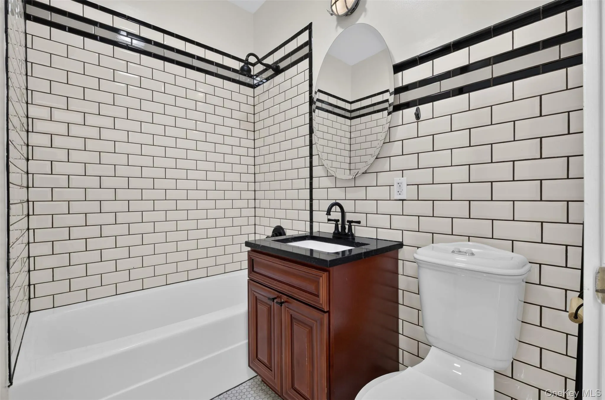 100 Engert Avenue, New York, NY, 2 Bedrooms Bedrooms, 5 Rooms Rooms,2 BathroomsBathrooms,Residential,For Rent,Engert,0,1020215 100 Engert Avenue, New York, NY, 2 Bedrooms Bedrooms, 5 Rooms Rooms,2 BathroomsBathrooms,Residential,For Rent,Engert,0,1020215