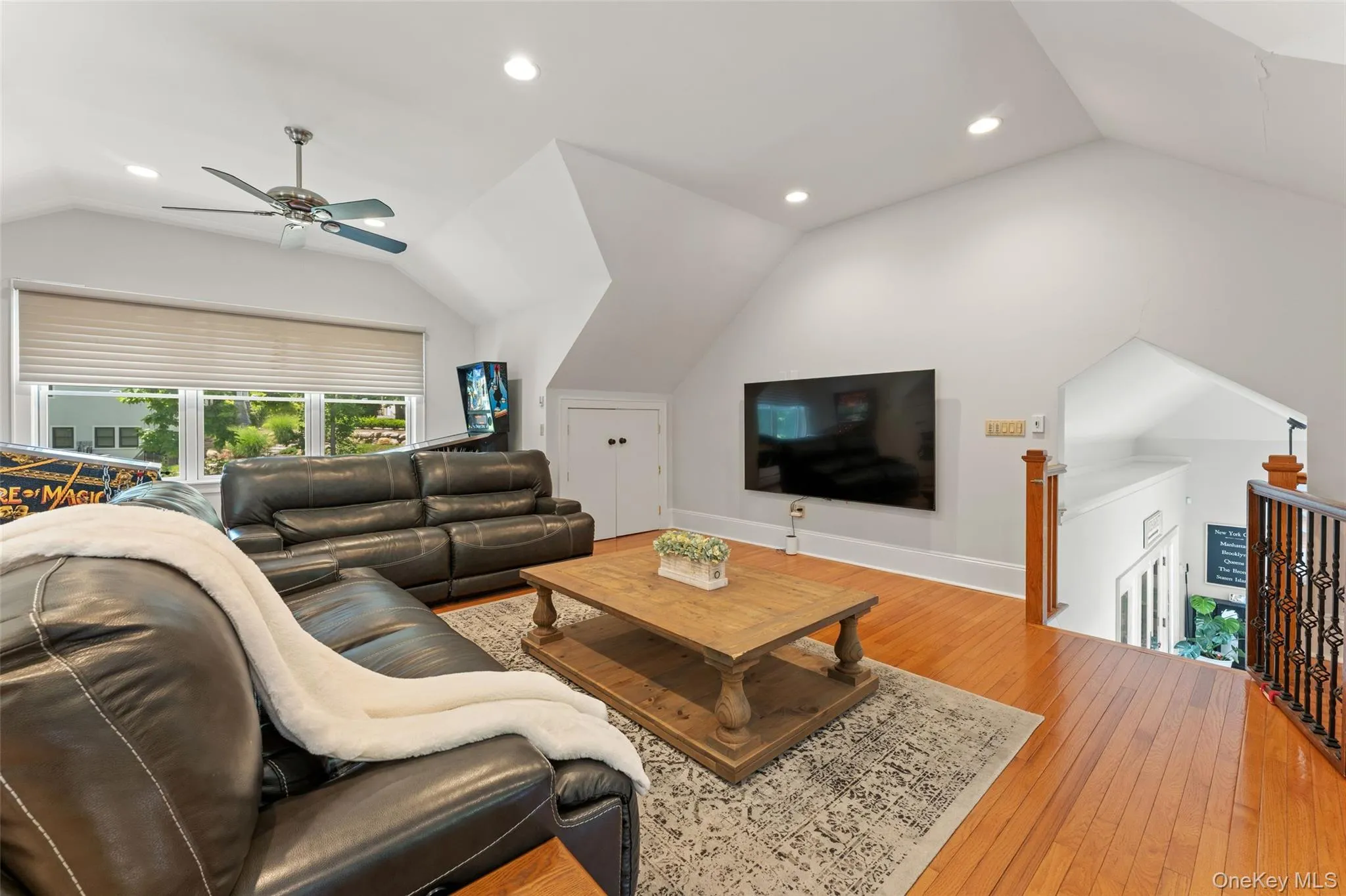 211 Strawtown Road, Clarkstown, NY, 4 Bedrooms Bedrooms, 13 Rooms Rooms,2 BathroomsBathrooms,Residential,For Rent,Strawtown,0,1020221 211 Strawtown Road, Clarkstown, NY, 4 Bedrooms Bedrooms, 13 Rooms Rooms,2 BathroomsBathrooms,Residential,For Rent,Strawtown,0,1020221