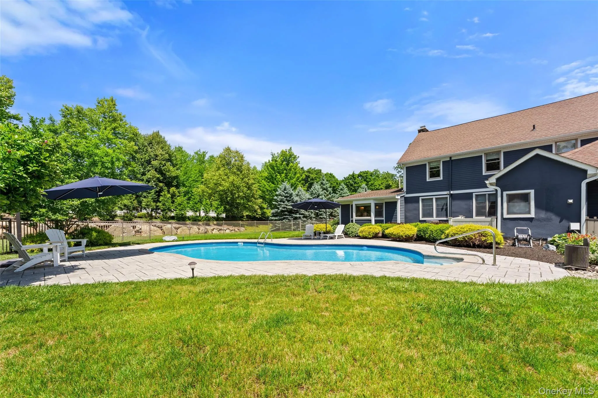 211 Strawtown Road, Clarkstown, NY, 4 Bedrooms Bedrooms, 13 Rooms Rooms,2 BathroomsBathrooms,Residential,For Rent,Strawtown,0,1020221 211 Strawtown Road, Clarkstown, NY, 4 Bedrooms Bedrooms, 13 Rooms Rooms,2 BathroomsBathrooms,Residential,For Rent,Strawtown,0,1020221