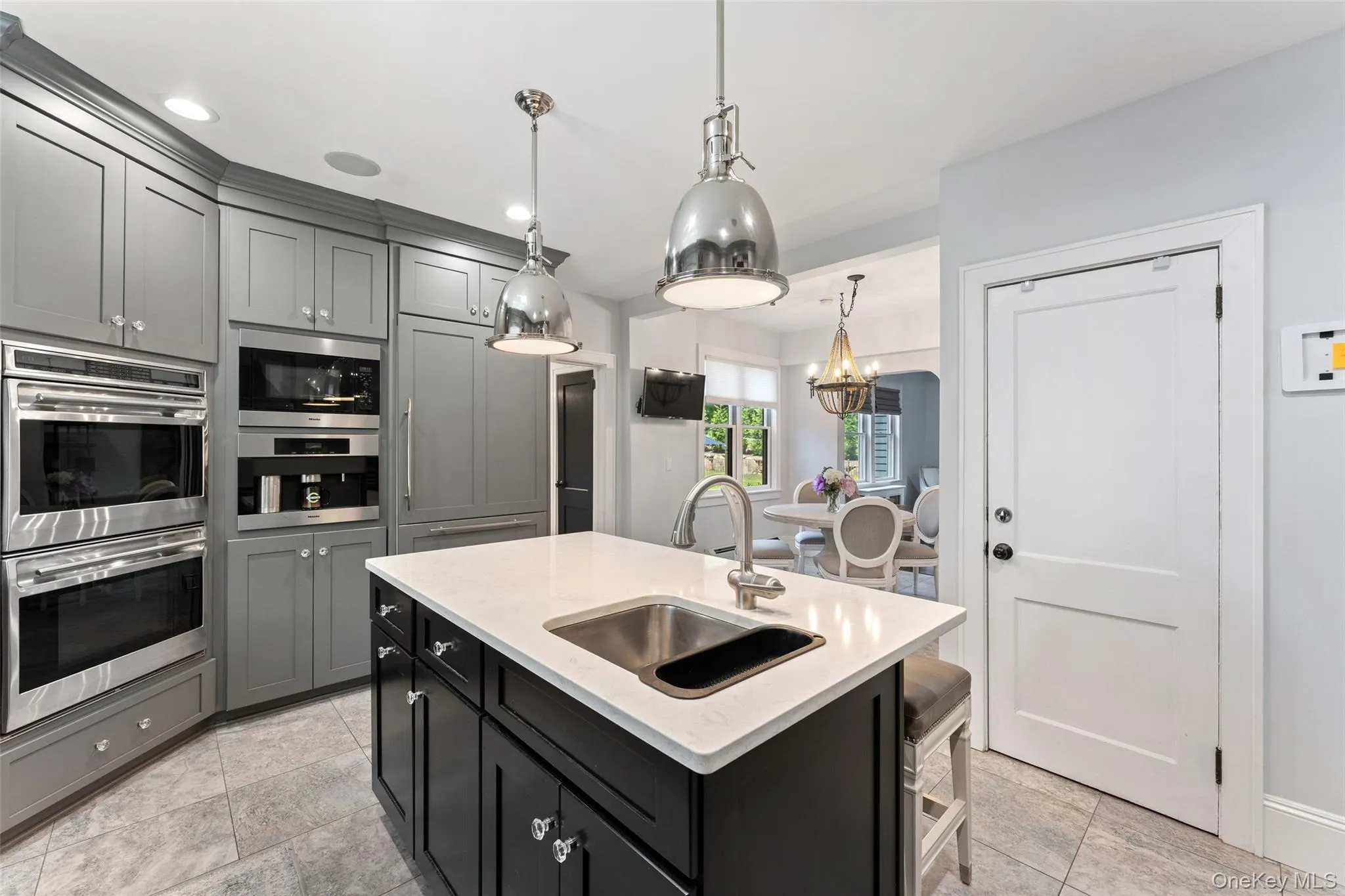 211 Strawtown Road, Clarkstown, NY, 4 Bedrooms Bedrooms, 13 Rooms Rooms,2 BathroomsBathrooms,Residential,For Rent,Strawtown,0,1020221 211 Strawtown Road, Clarkstown, NY, 4 Bedrooms Bedrooms, 13 Rooms Rooms,2 BathroomsBathrooms,Residential,For Rent,Strawtown,0,1020221